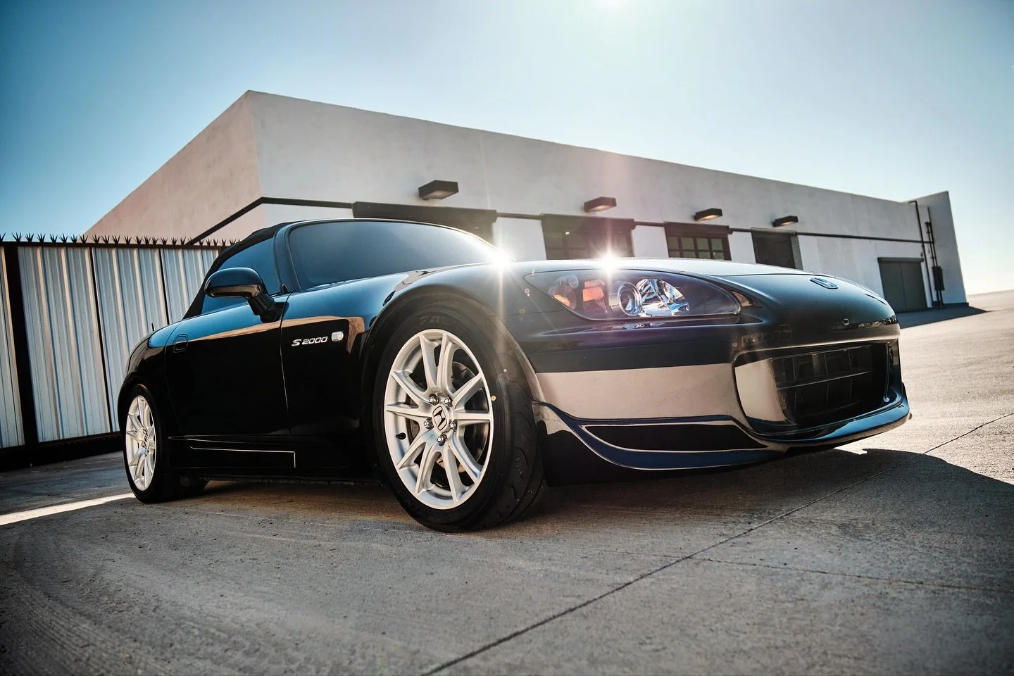 AP2 front lip on this 2005 S2000 👌 #EDENcustoms