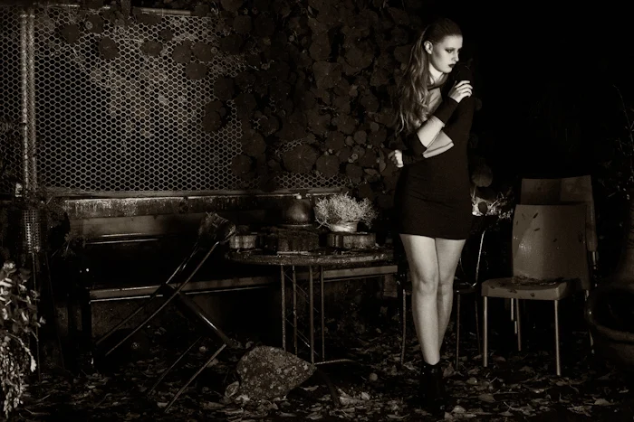 Dark-19-Edit.jpg