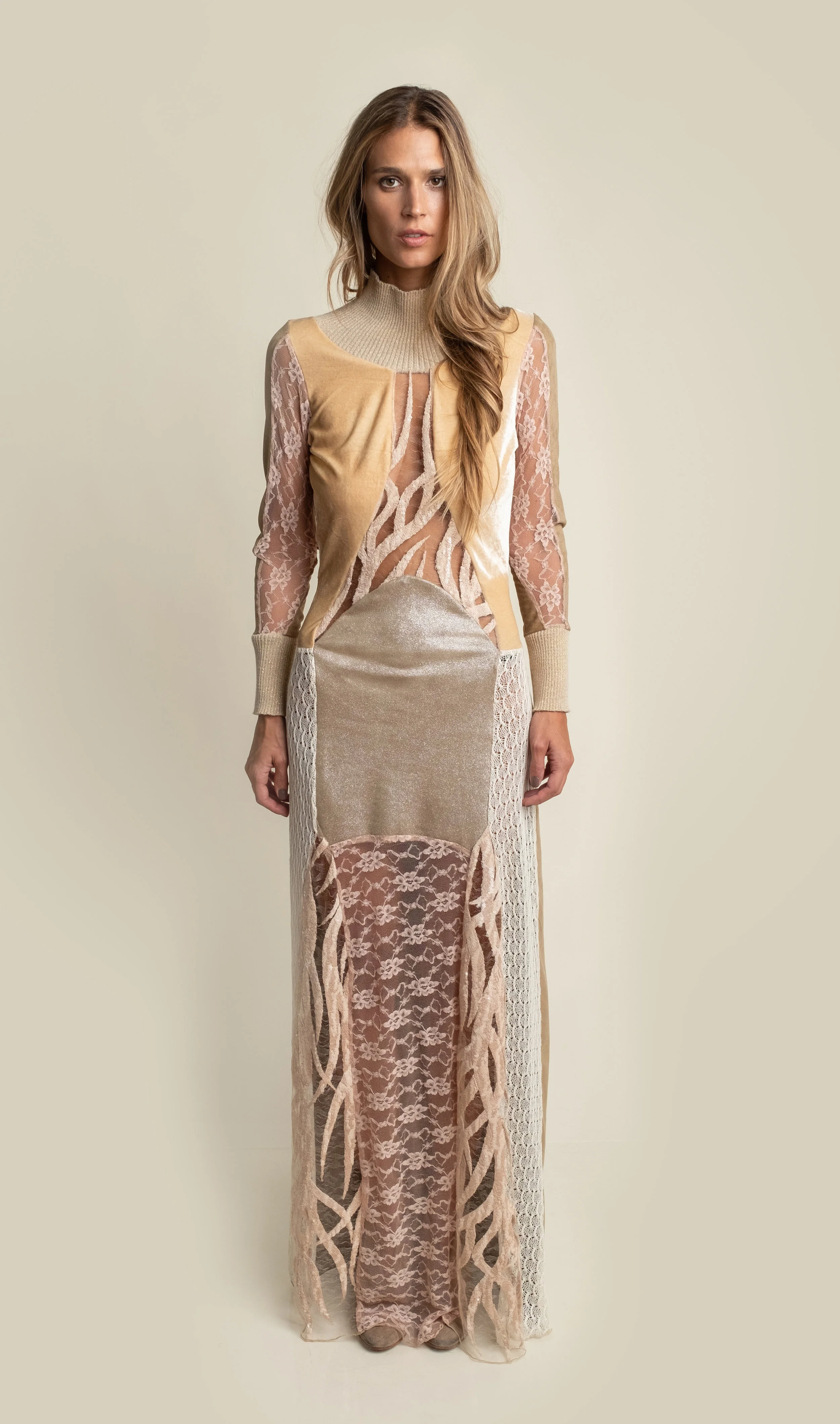 Vestido largo DORADO