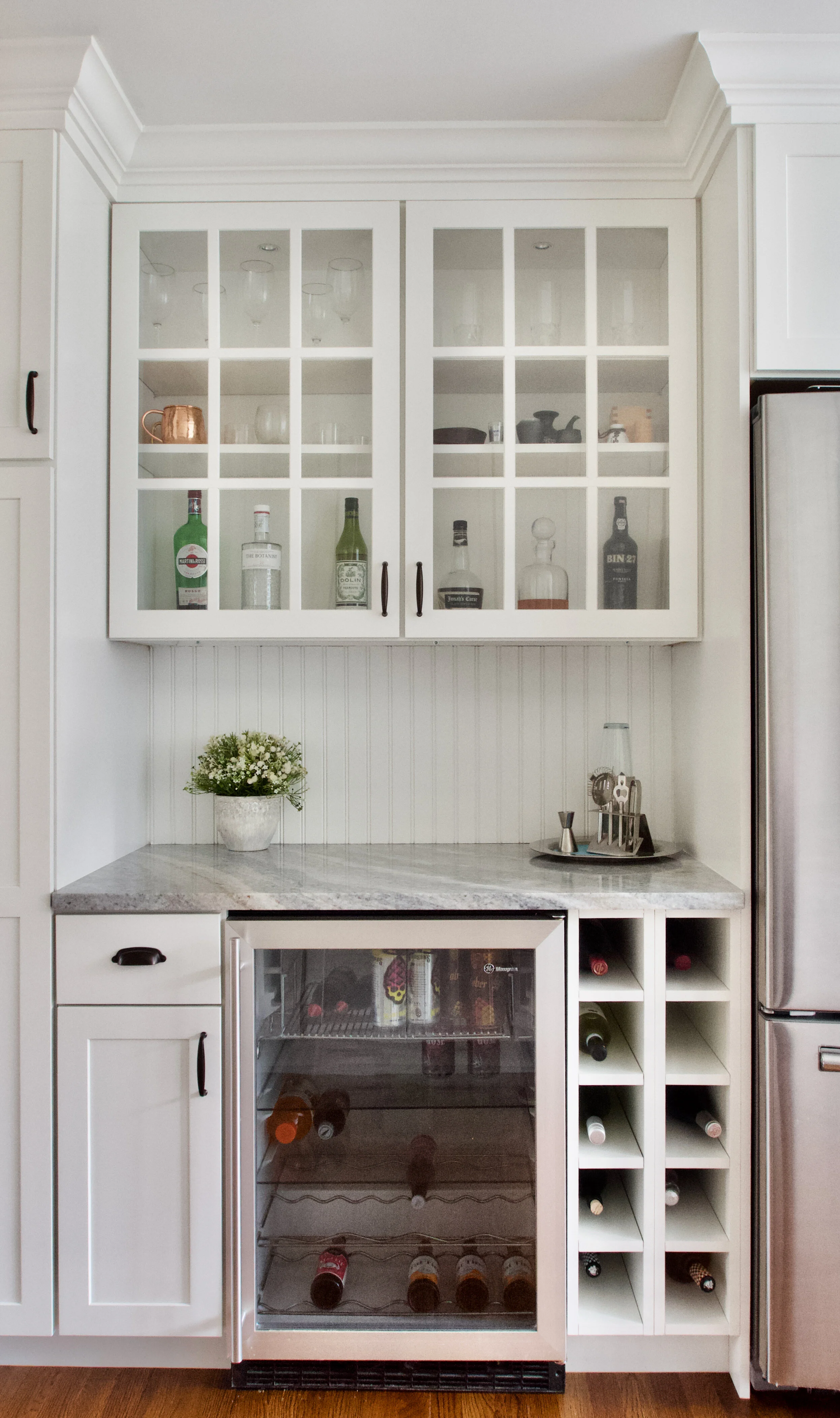 Bar and Beverage nook