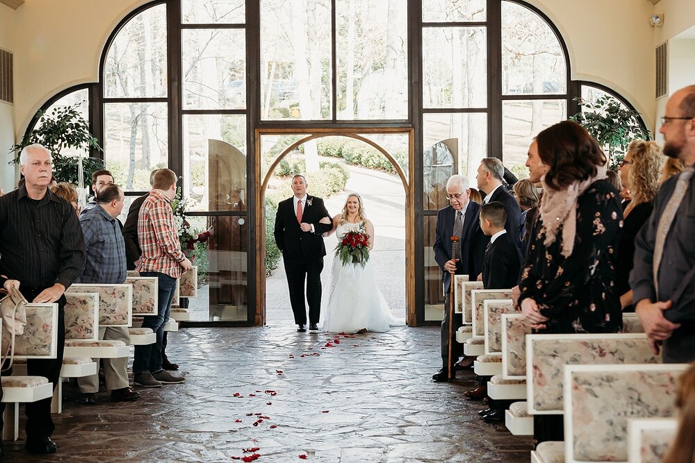 winter-wedding-springfield-stonegate-glass-chapel_0053.jpg