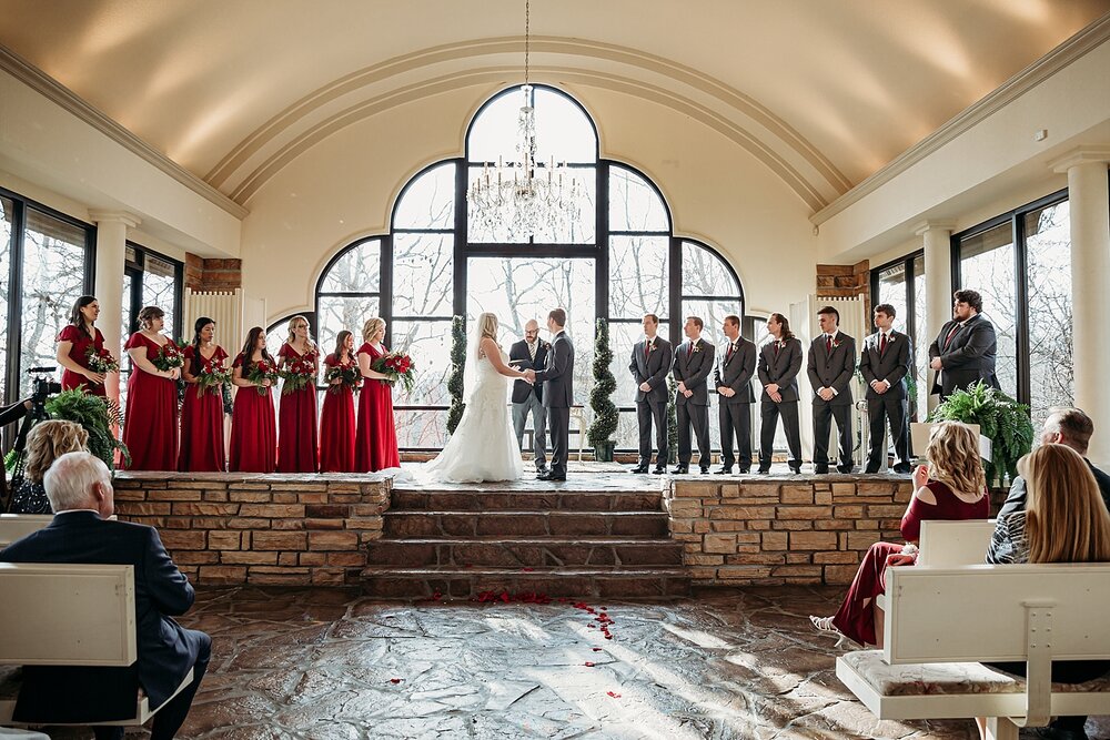 winter-wedding-springfield-stonegate-glass-chapel_0055.jpg