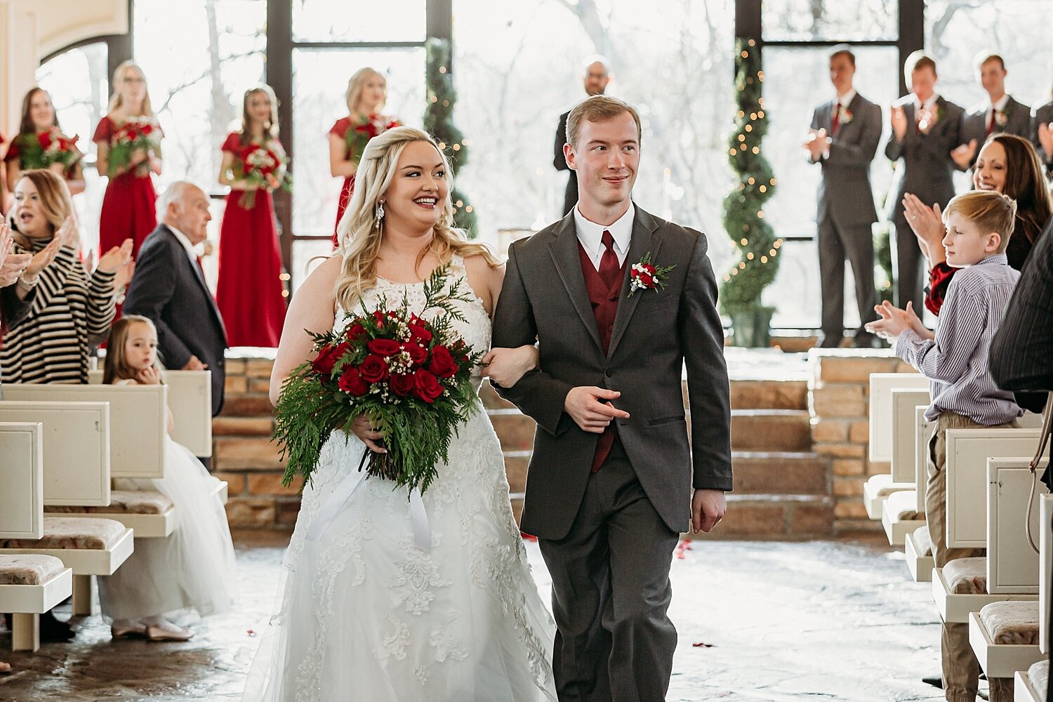 winter-wedding-springfield-stonegate-glass-chapel_0070.jpg