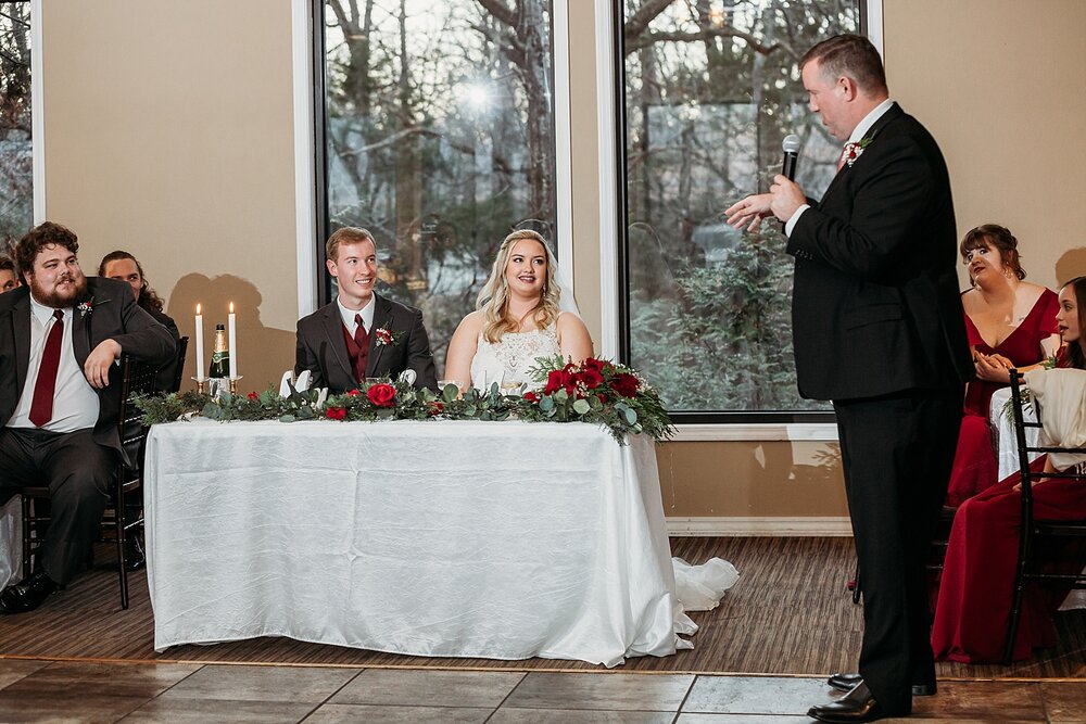 winter-wedding-springfield-stonegate-glass-chapel_0116.jpg