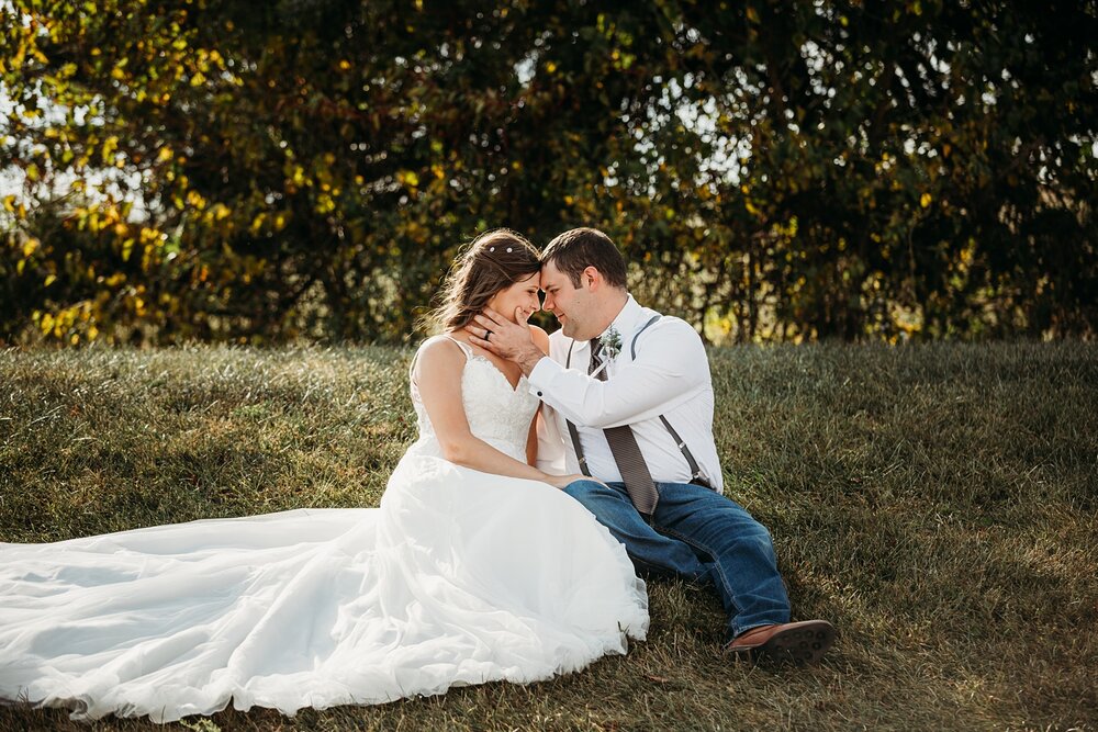 portrait-session-outdoor-bolivar-mo_0707.jpg