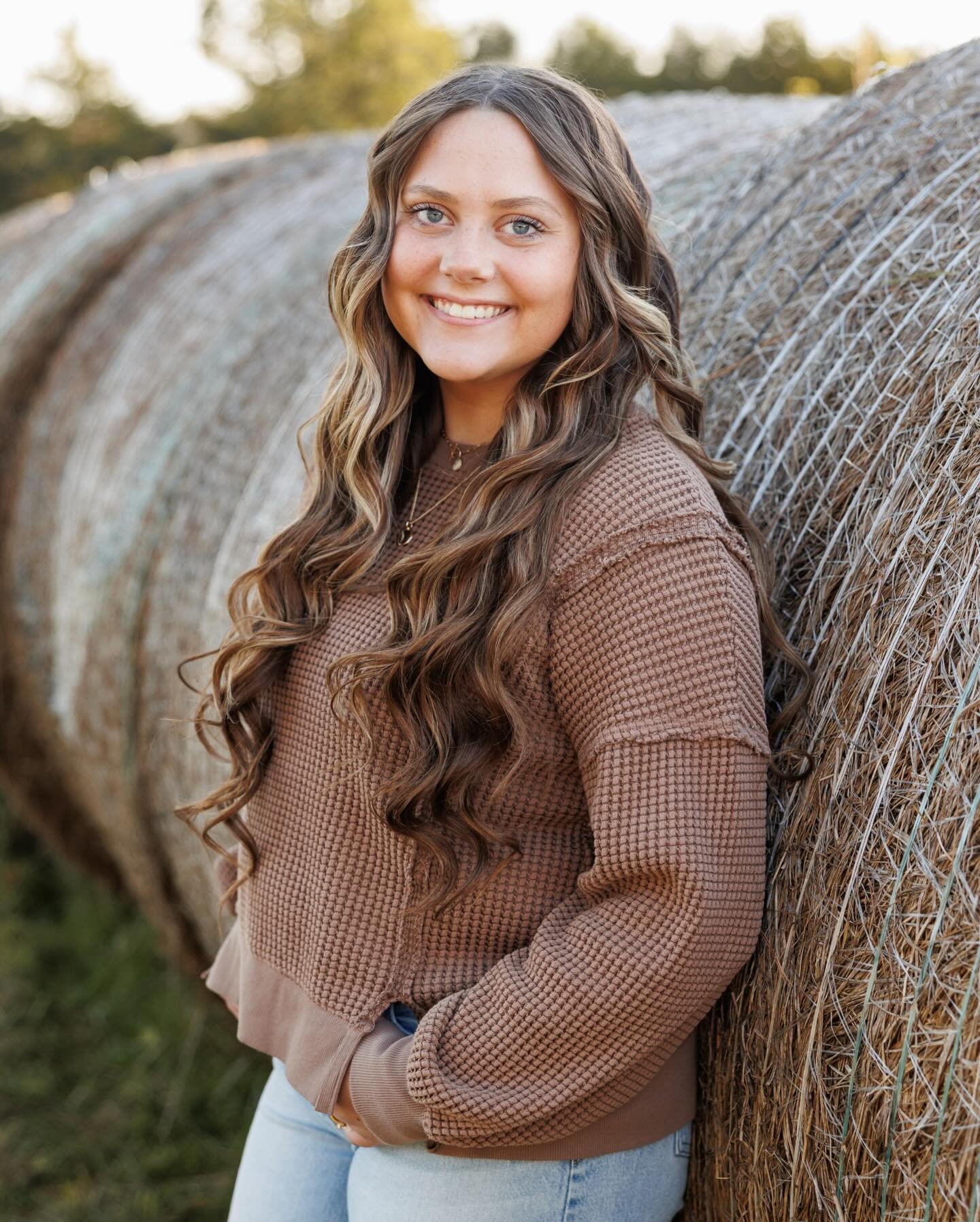 Happy Senior Sunday to Ashlyn! 🤎