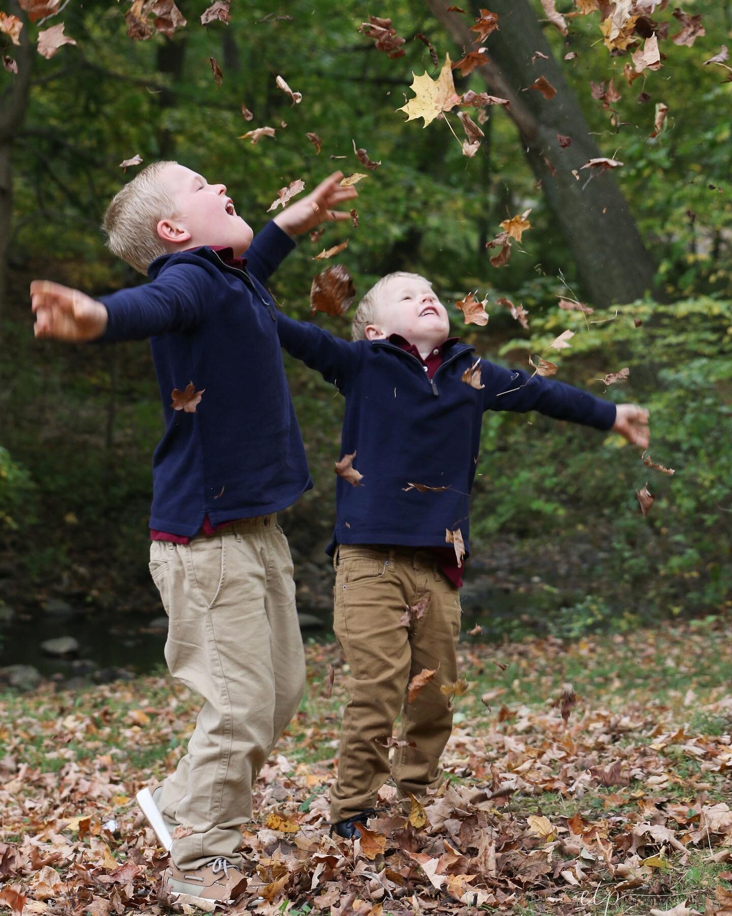 &hellip;and that&rsquo;s a wrap! 

I couldn&rsquo;t be happier capturing these special moments for so many of your families this year! It was my busiest fall ever and one of my busiest &mdash; and most exciting &mdash; years to date. 

But I&rsquo;m 