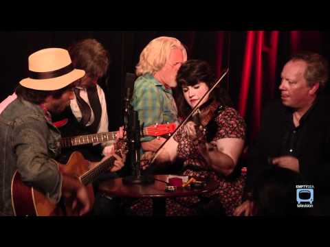 Session Americana w/ Chris Pappas and Laura Cortese "Mozart Was Buried in a Pauper's Grave"