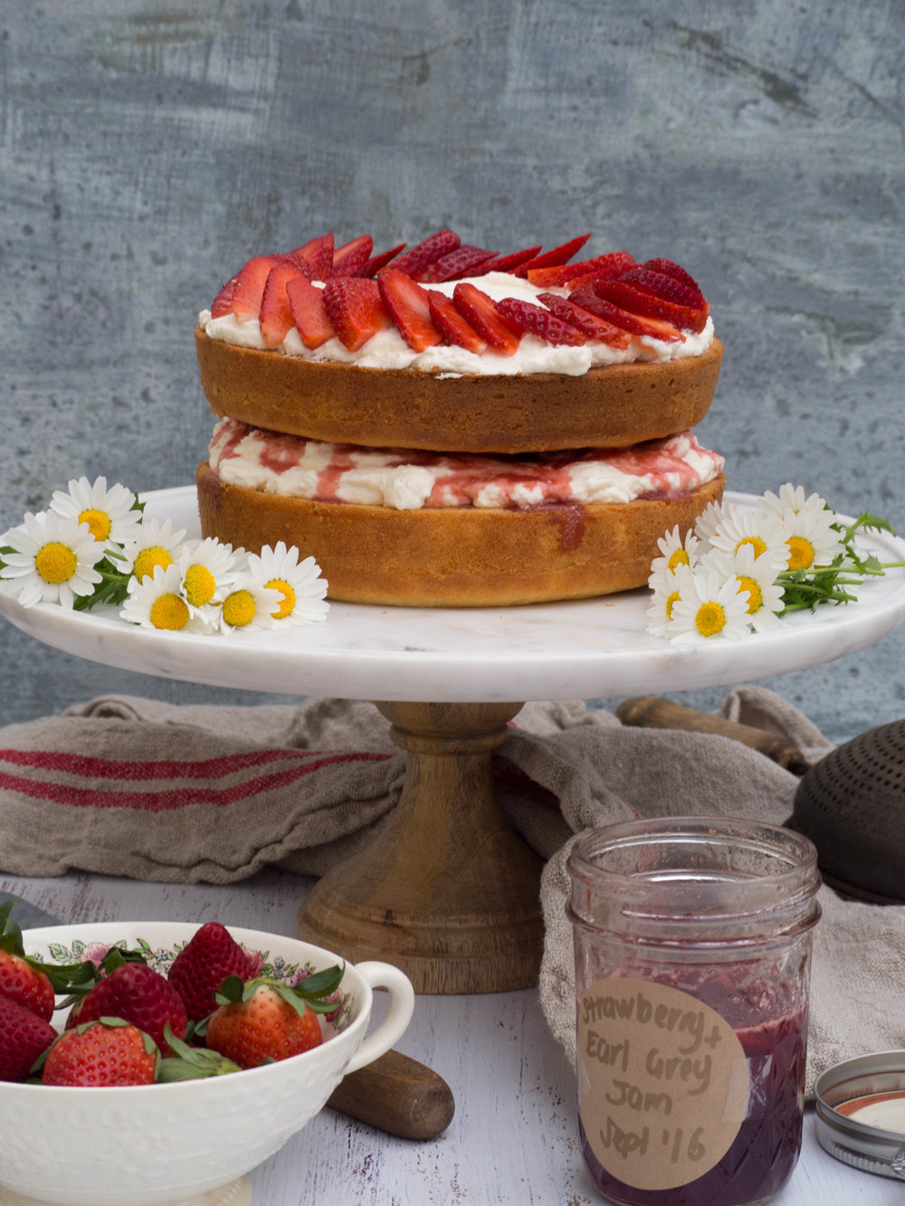 Strawberry & Earl Grey Cake 