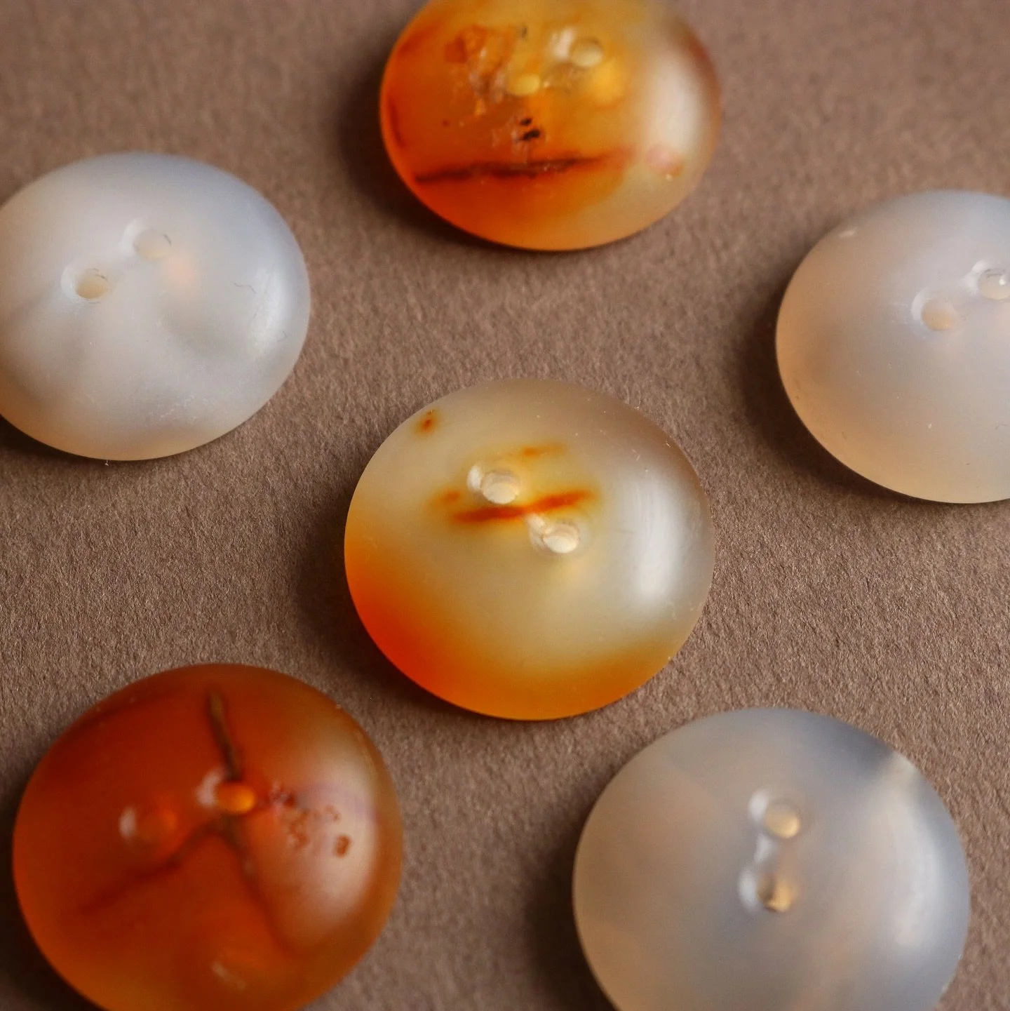 Buttons!
I was invited to be apart of the group show at @masterworksnz called Hot Button, which is currently on show. 
Lots of buttons made by artists of various mediums.

My buttons are made of Coromandel Carnelian, Canterbury Agate, West Coast Poun