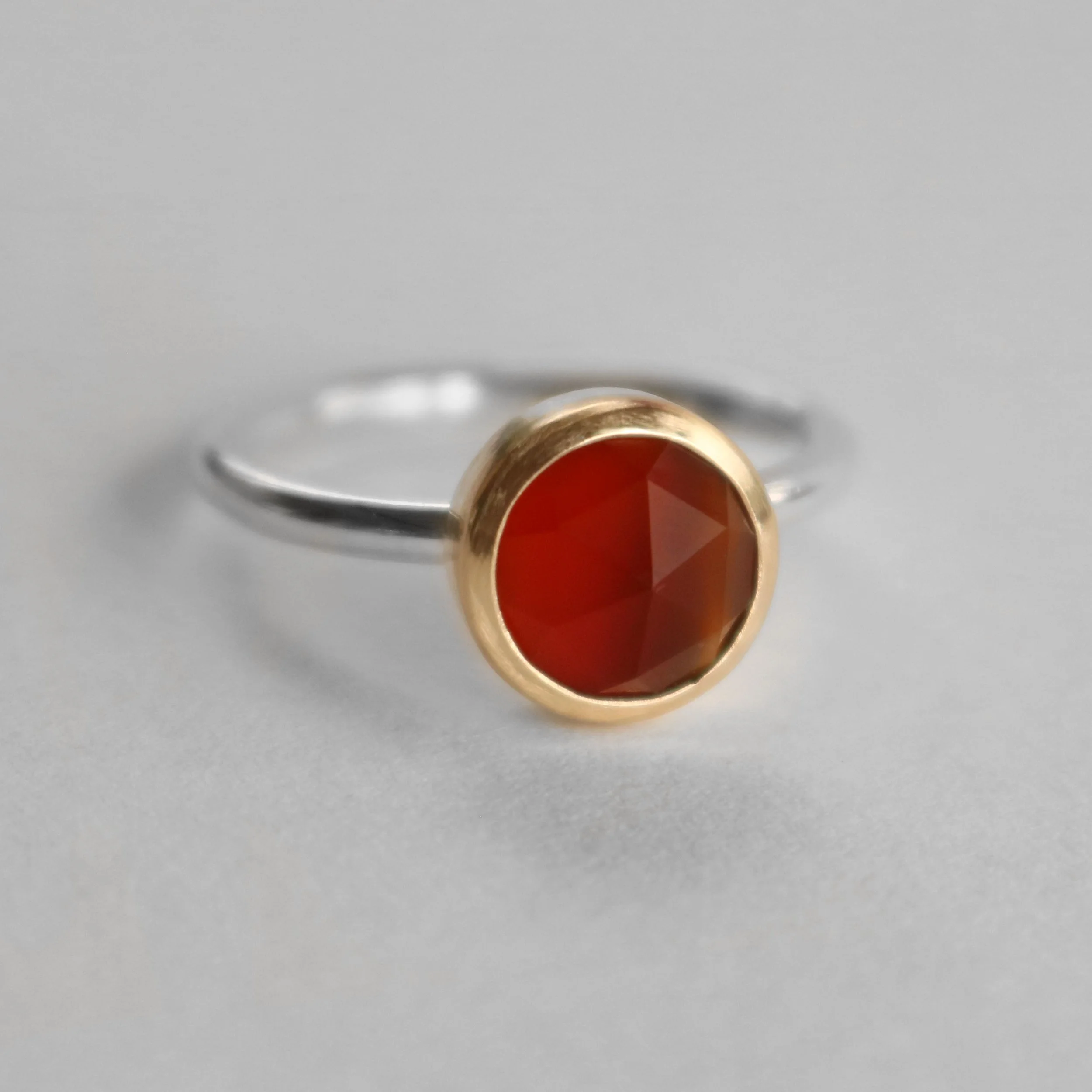 rose cut Carnelian Silver 9ct gold ring .jpg