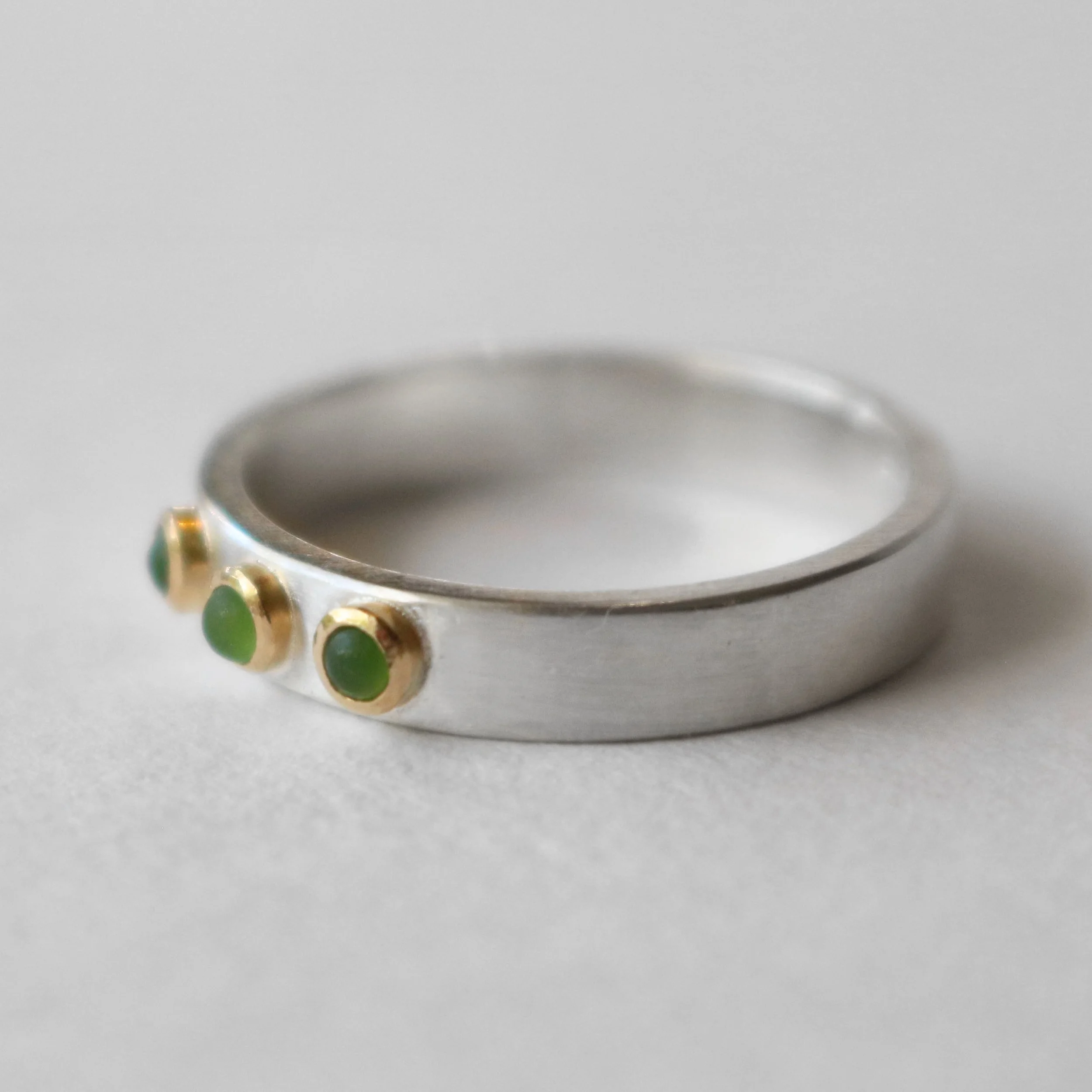 Triple Pounamu silver 18ct gold ring 6.jpg