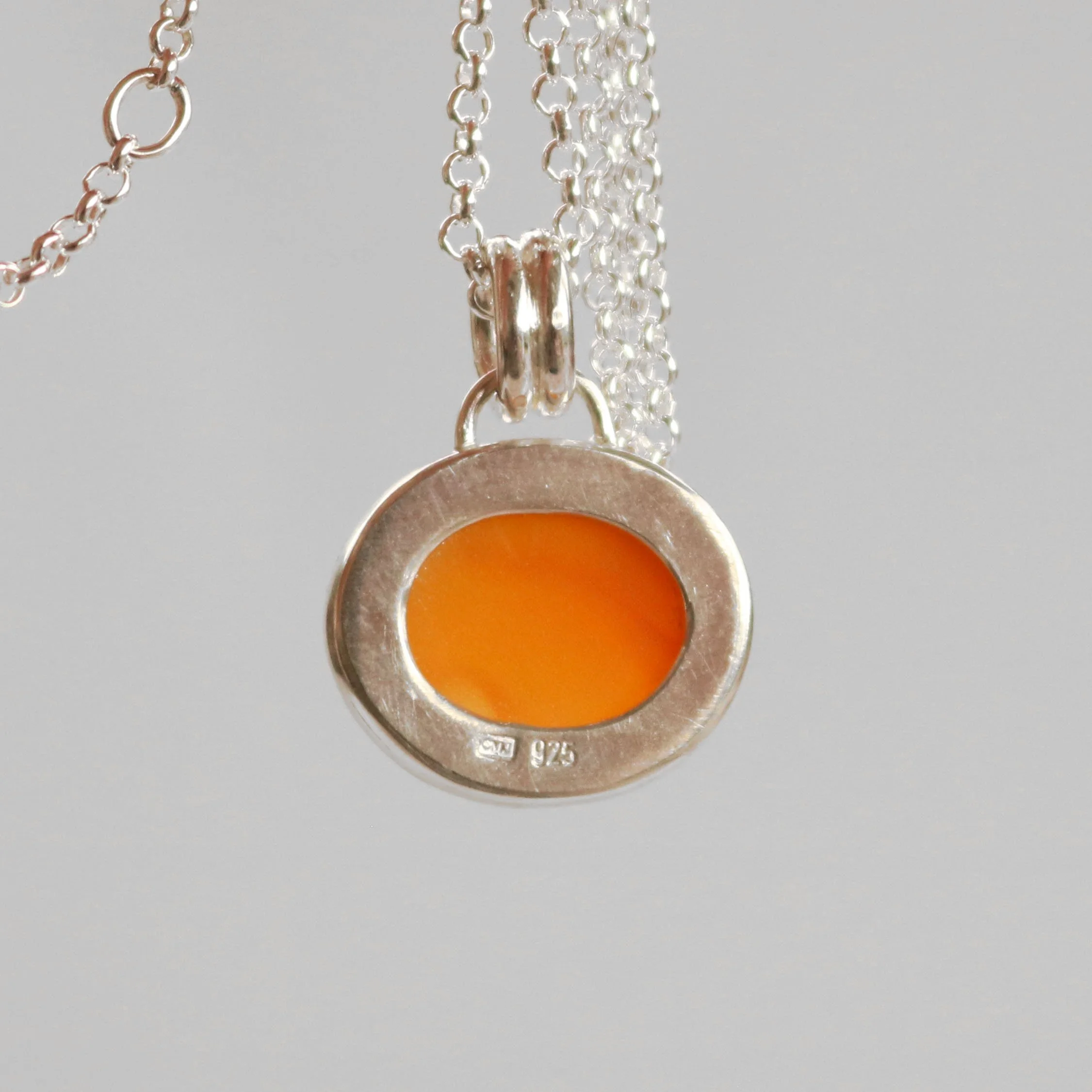 Carnelian oval pendant silver5.jpg