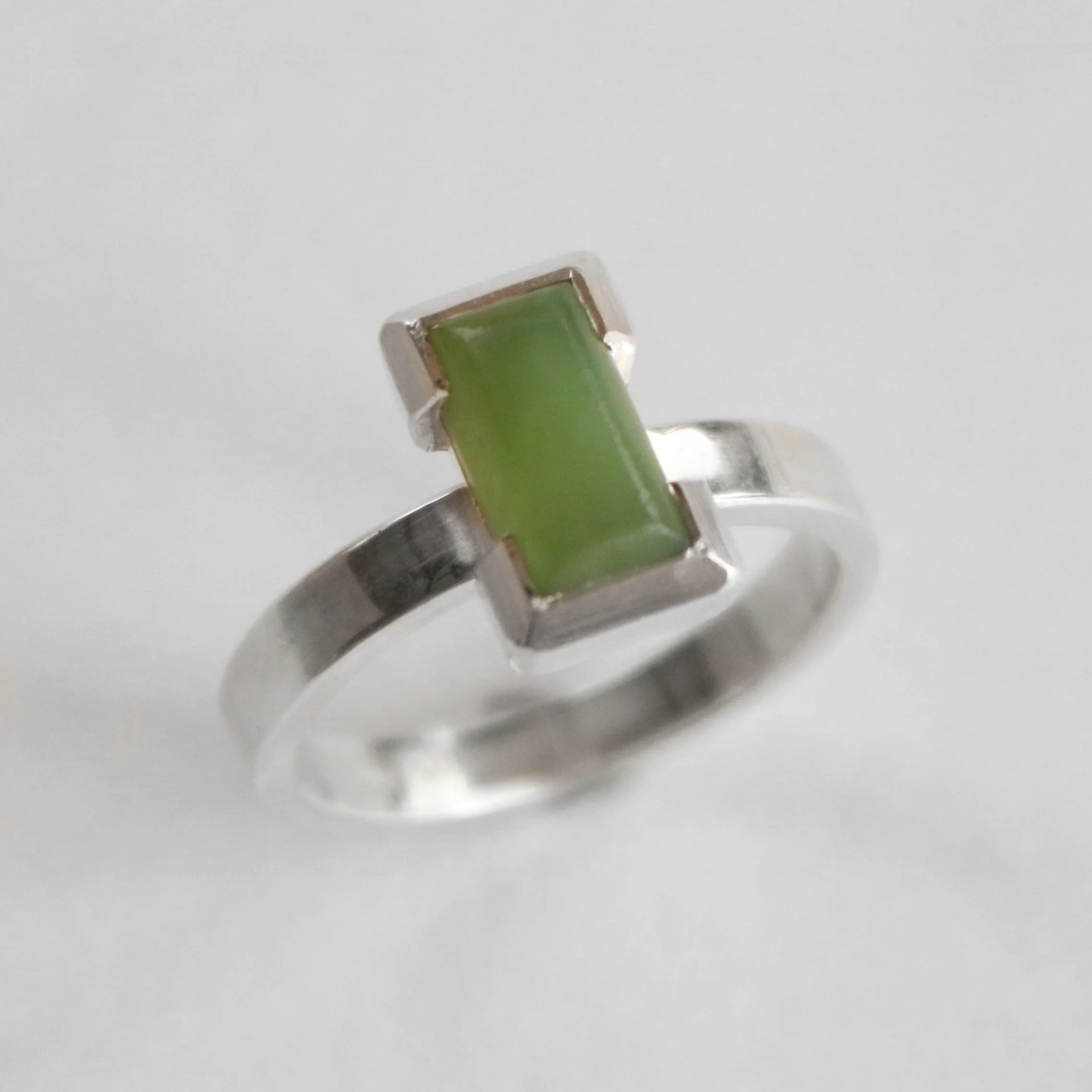 inanga pounamu rectangle silver ring 4.jpg