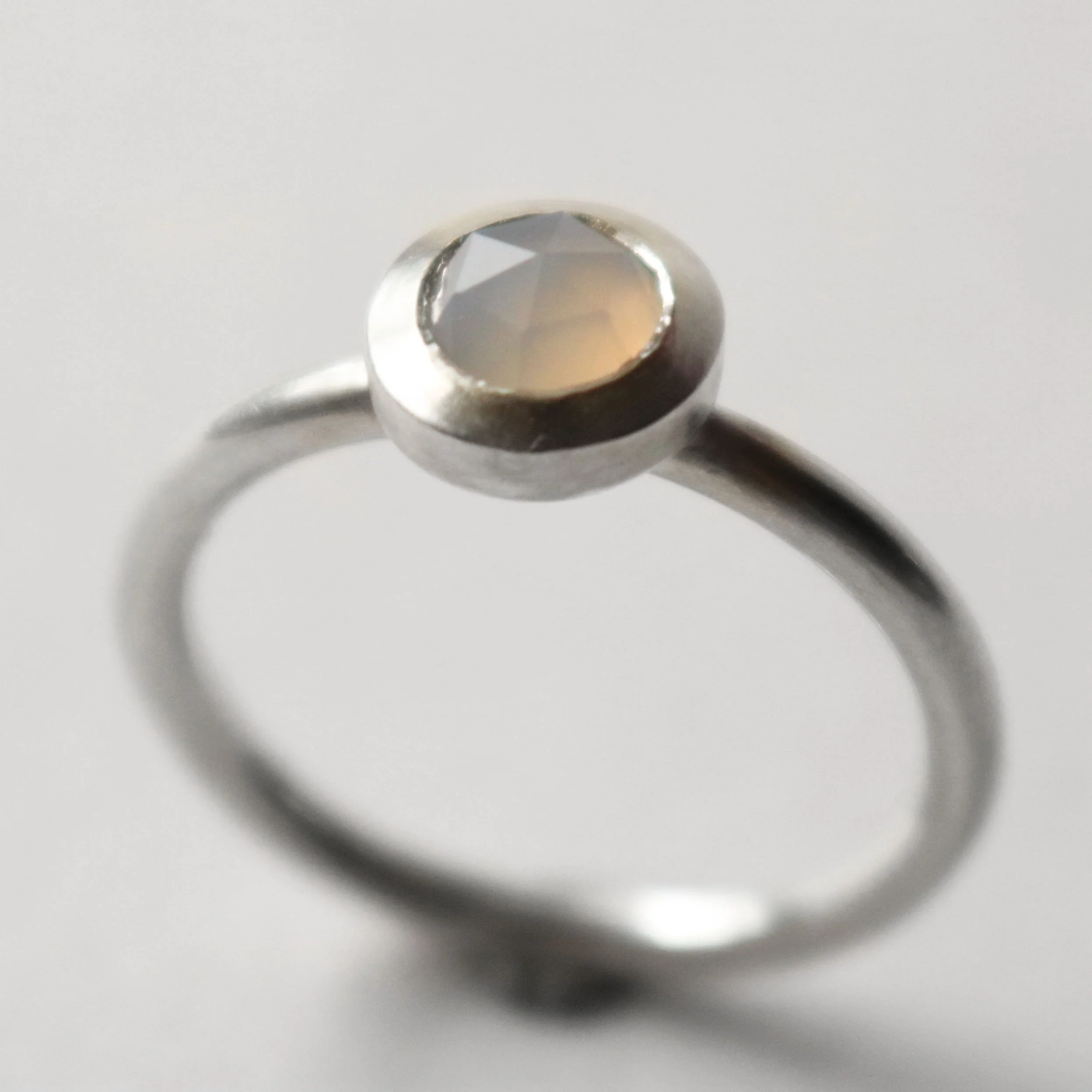 Rose cut agate silver ring 2.jpg