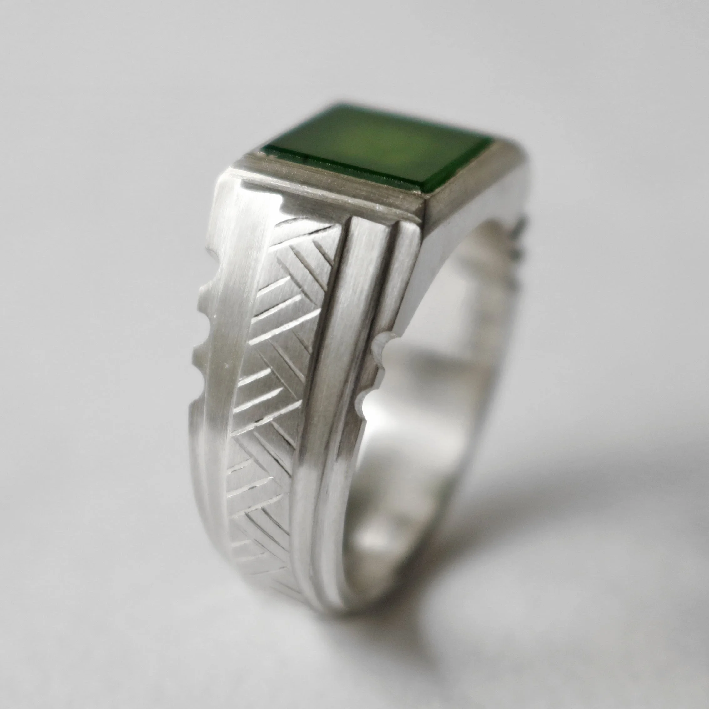 Silver Pounamu signet engraved 11.jpg