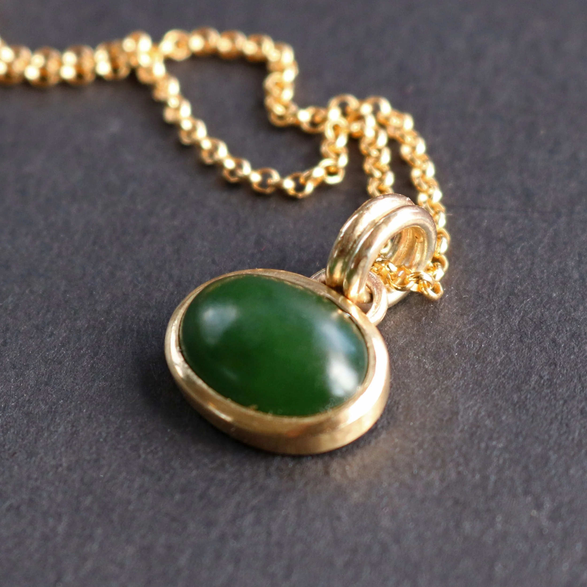 Pounamu Oval Pendant 8.jpg
