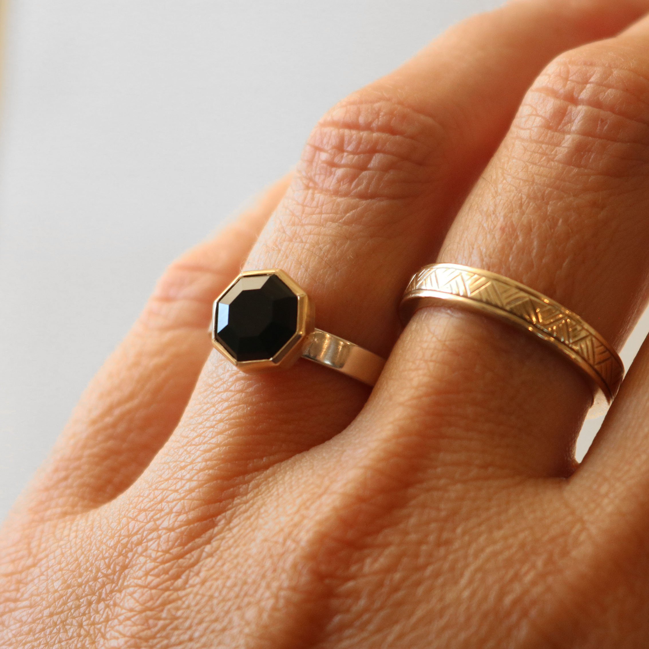 otago black agate silver ring 4.jpg