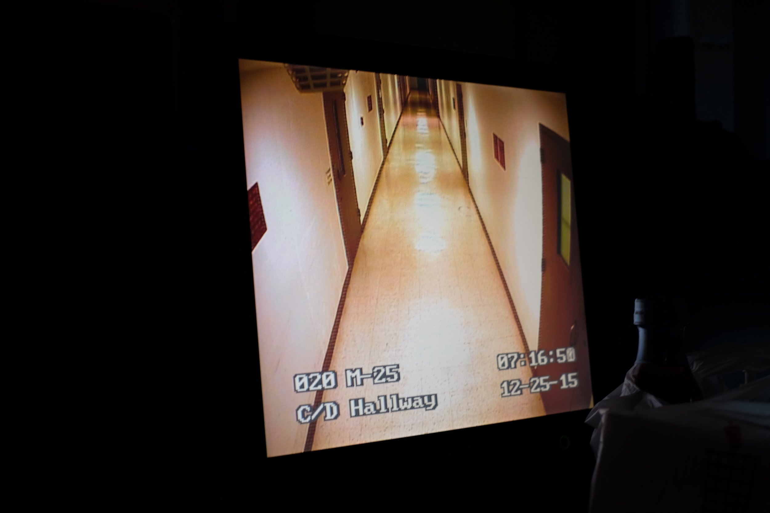  A screen shows one of the main hallways in the Midland County jail on Christmas Day, 2015.&nbsp; 