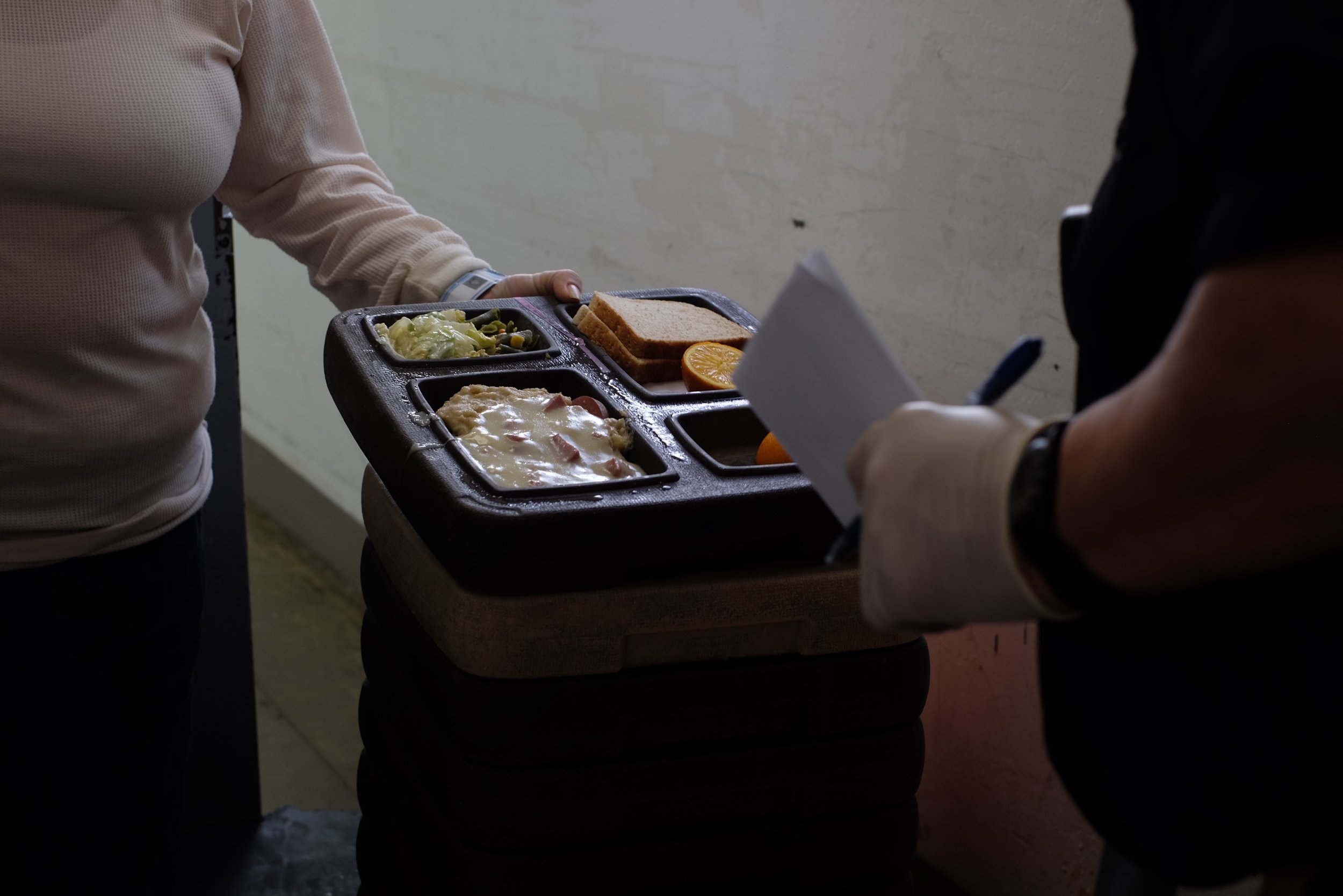  Lunch on Christmas Day. It was business as usual despite the holiday. The inmates stated that they don't get enough food and the food they get is terrible. Visitation is four days a week: Saturday, Sunday, Monday, and Tuesday. There was no additiona