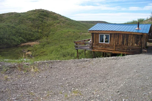 homestead cabin 1.jpg