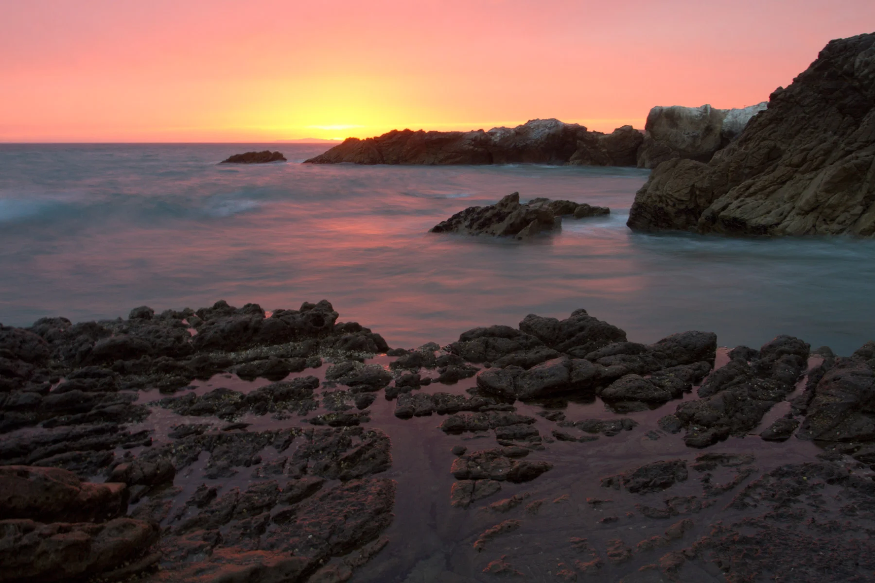 sunset-rocks-IMG_6984.jpg