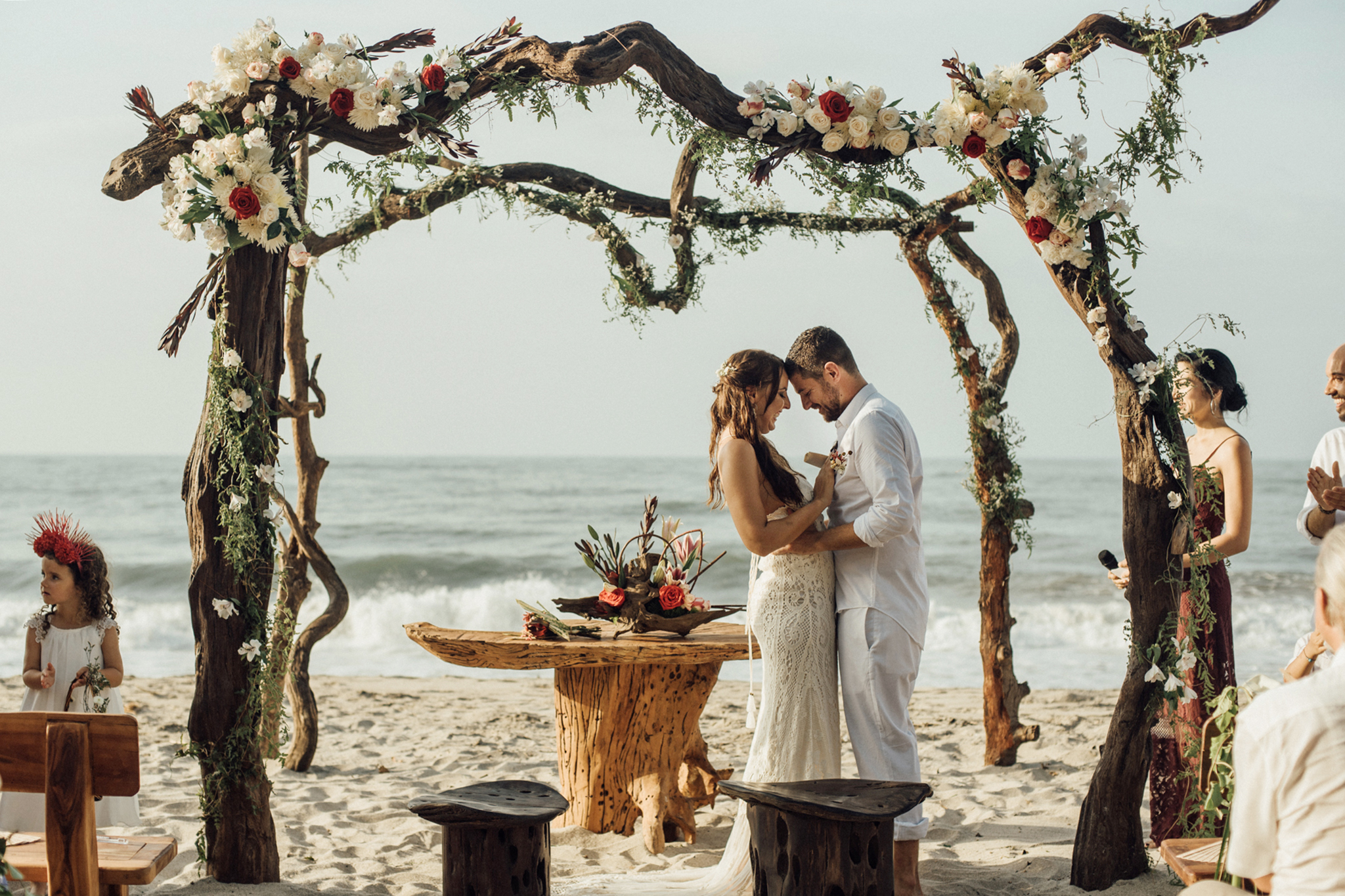 Wedding photography destination driftwood arch columbia