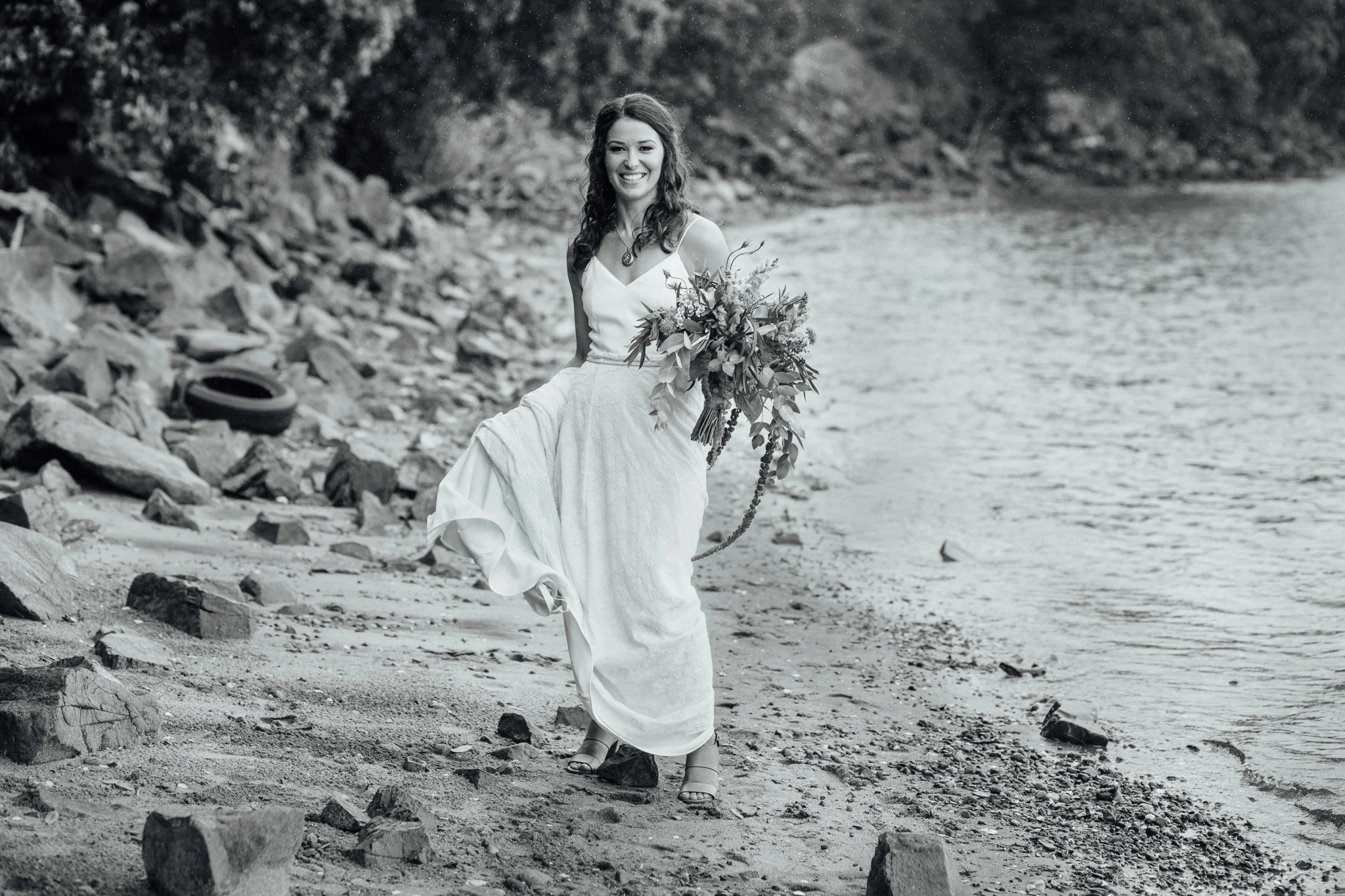 Wedding photography Coromandel rainy day bride