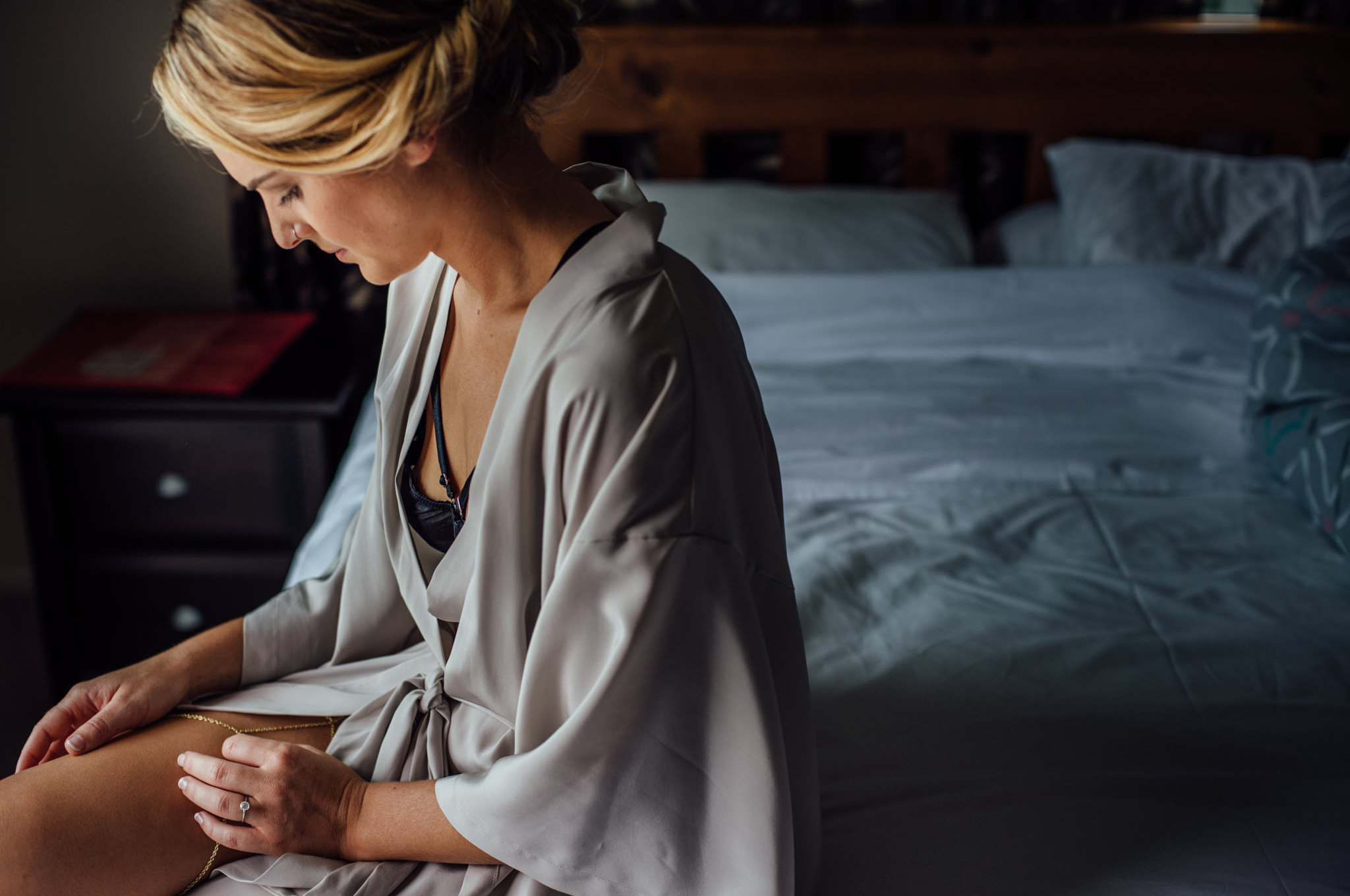 Wedding photography bride getting ready boudoir 