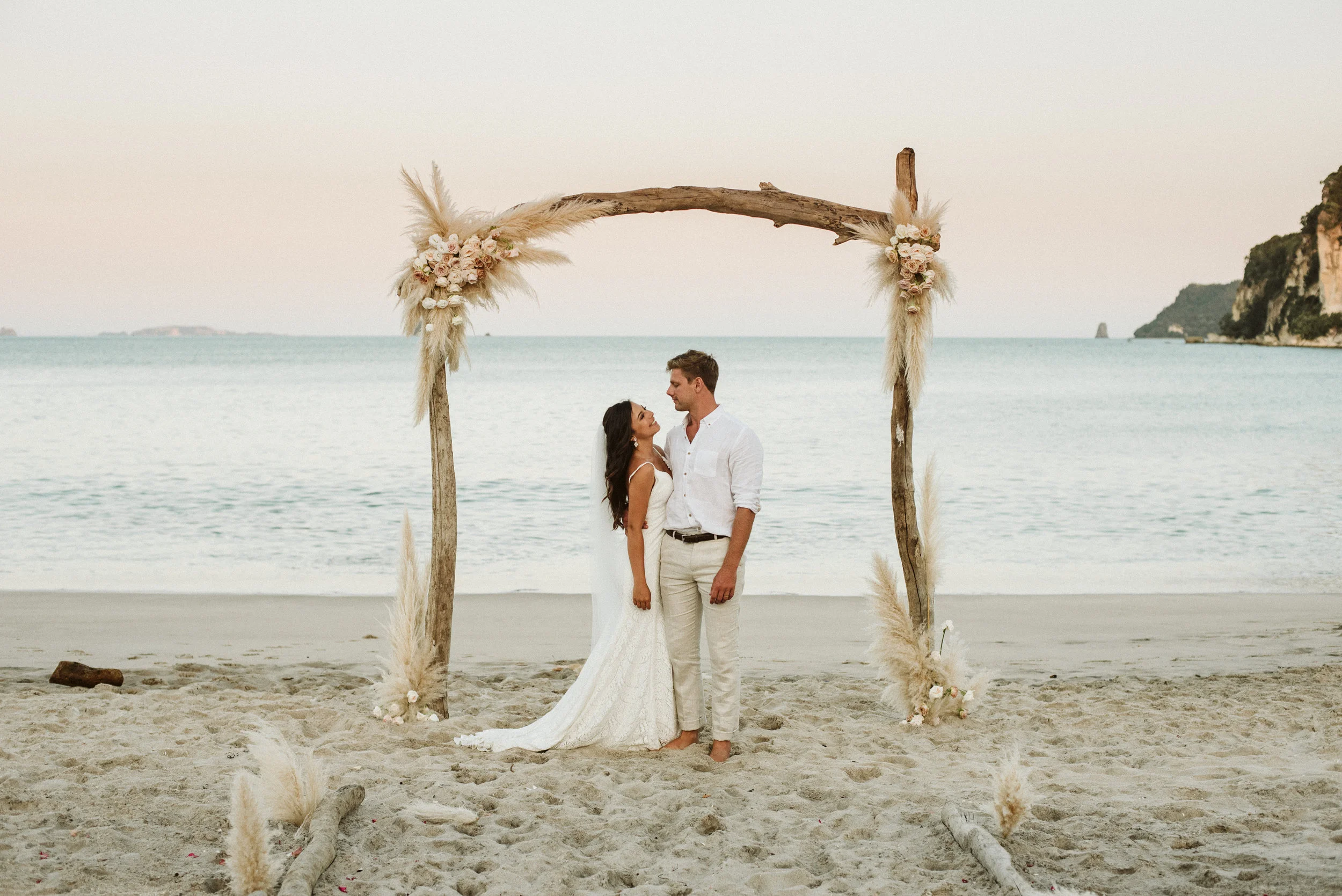 Brett &amp; Bianca Front Beach, Coromandel
