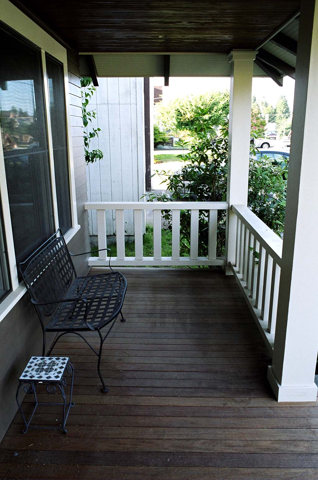 18Phinney front porch.jpg