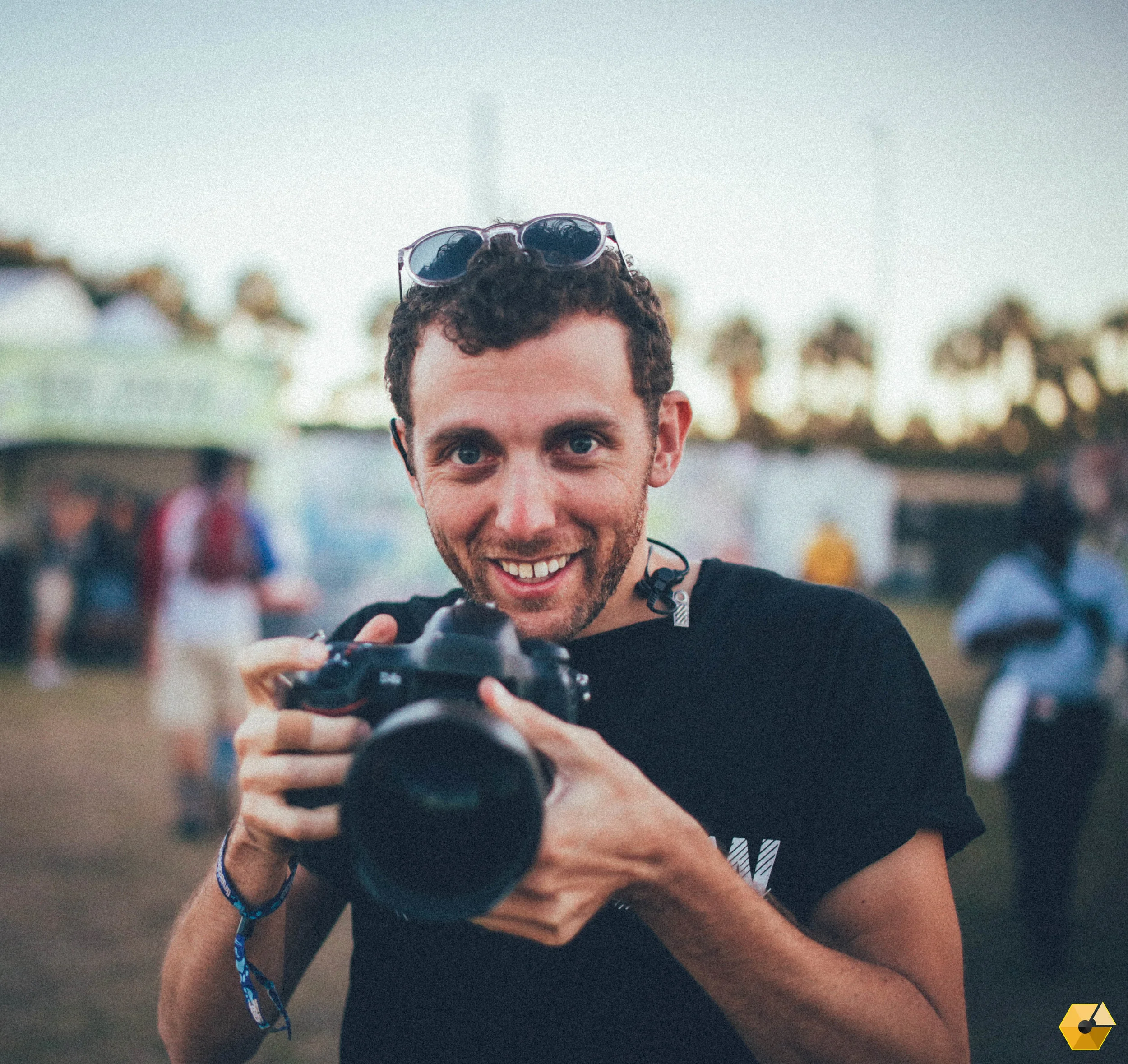 I gotta get this shot...(but not before I do.)