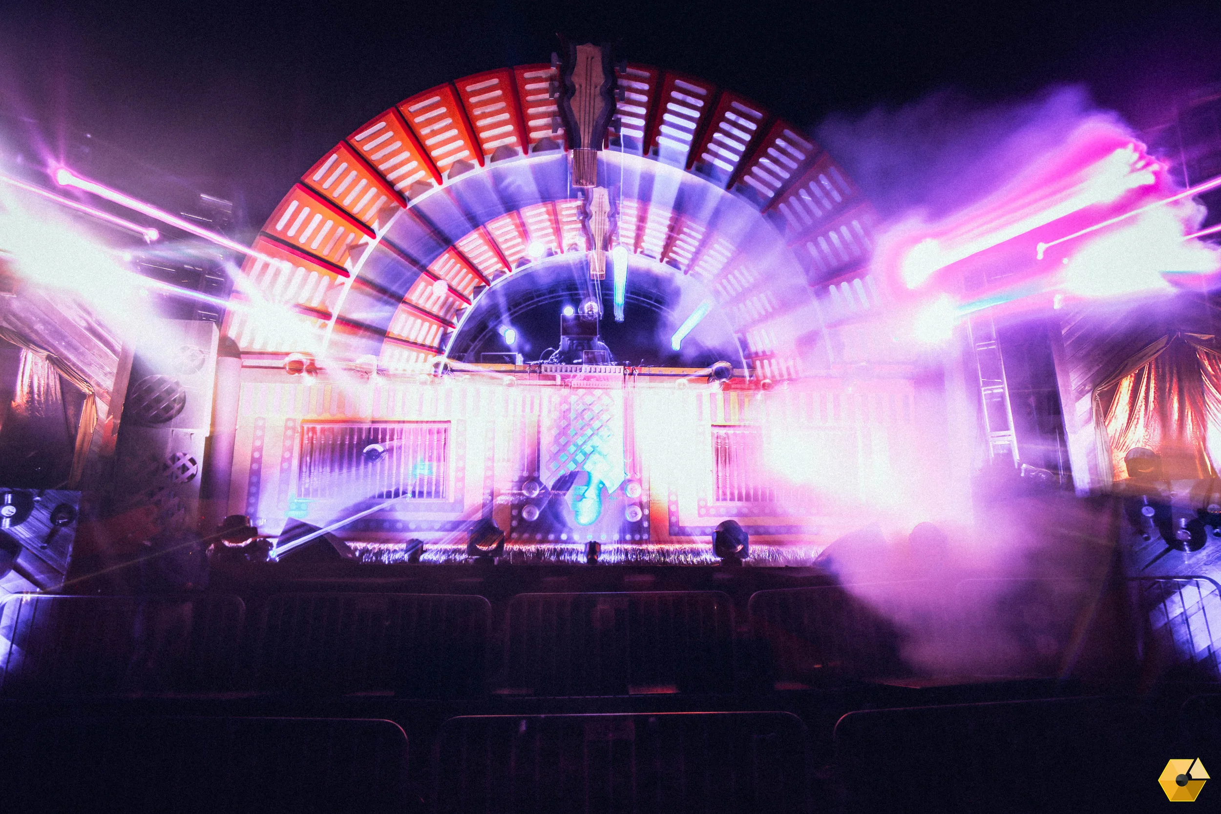 Stage blast 2-8555.jpg