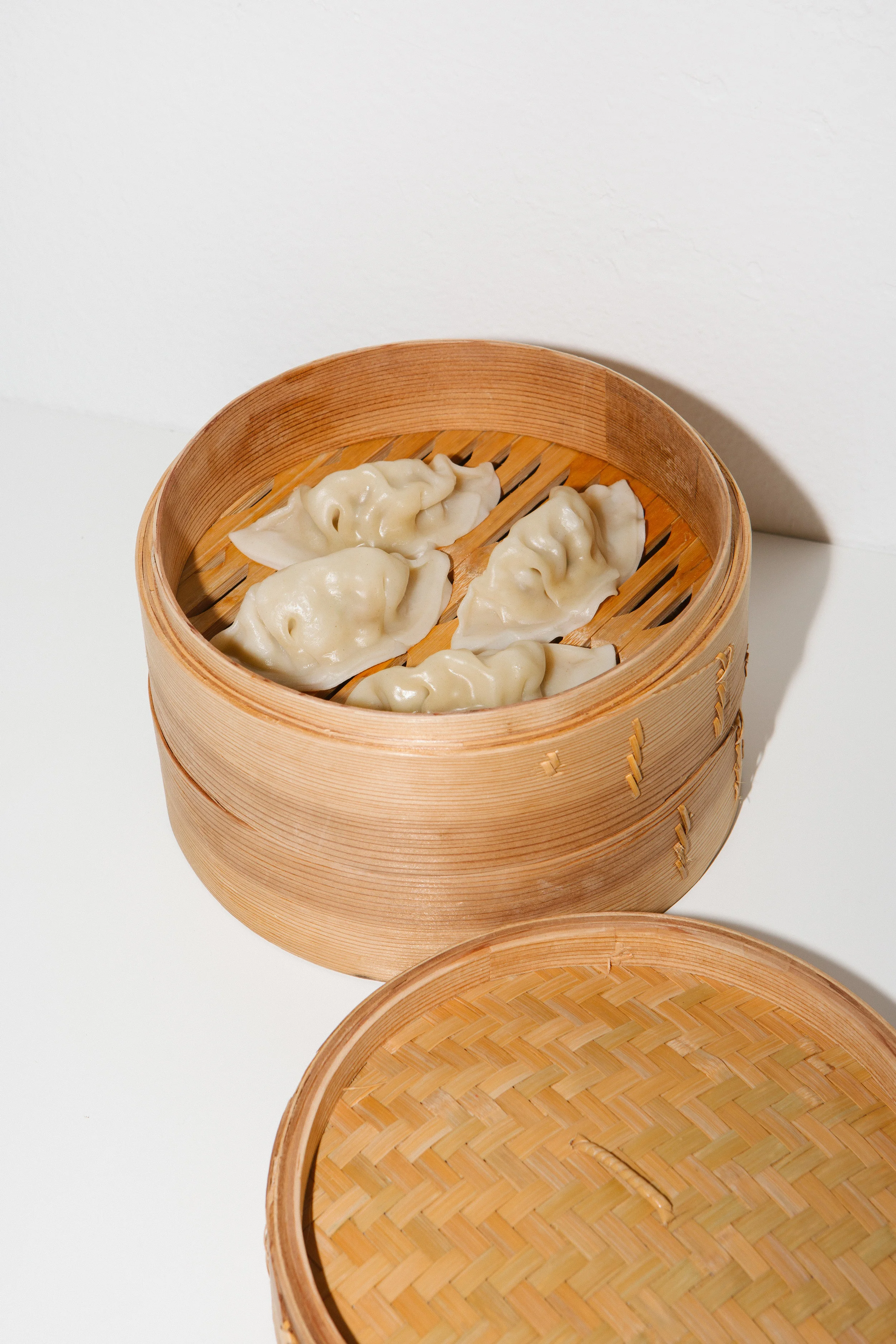 Milena_Renee_SteamSomeDumplings_3_webres.jpg