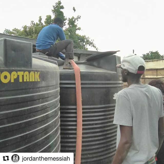 Check out the amazing work being done. Support @lovmovement #Repost @jordanthemessiah with @get_repost
・・・
Refilling the tanks in Nakuru, Kenya today. The #LOVmovement is proud to assist @rev.a.njoroge in providing clean water to the people of the Gi