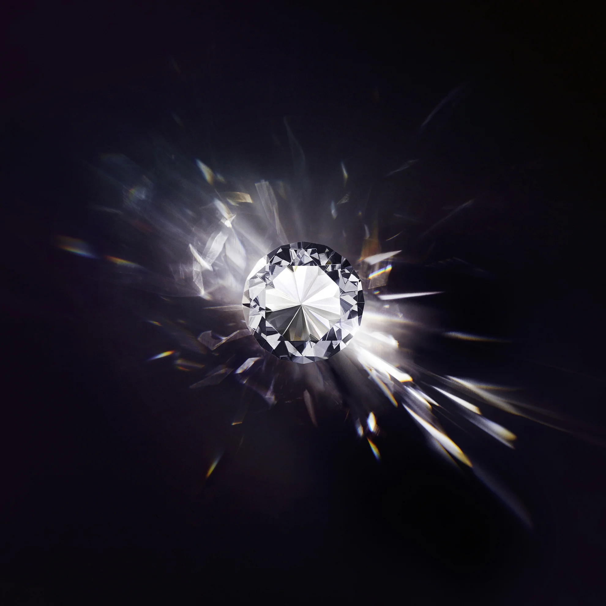  Diamond still life photography by London still life photographer Josh Caudwell. Creative product photography of diamond light refractions. Studio photographer for fine jewellery and gemstones. Diamond specialist photography in London, Paris and New 