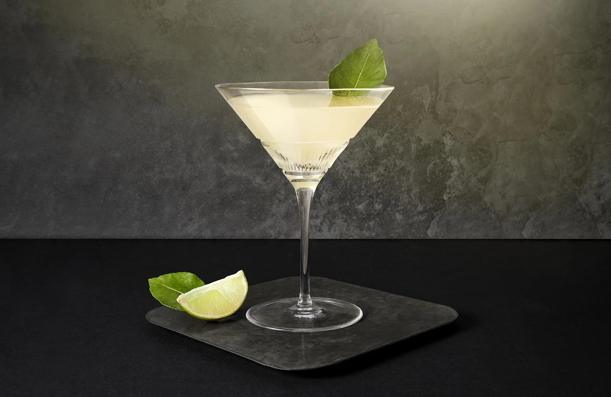  Still life photographer in London shoots commerical photography of cocktails. Specialised product photographer for alcoholic drinks and cocktails photography work. 