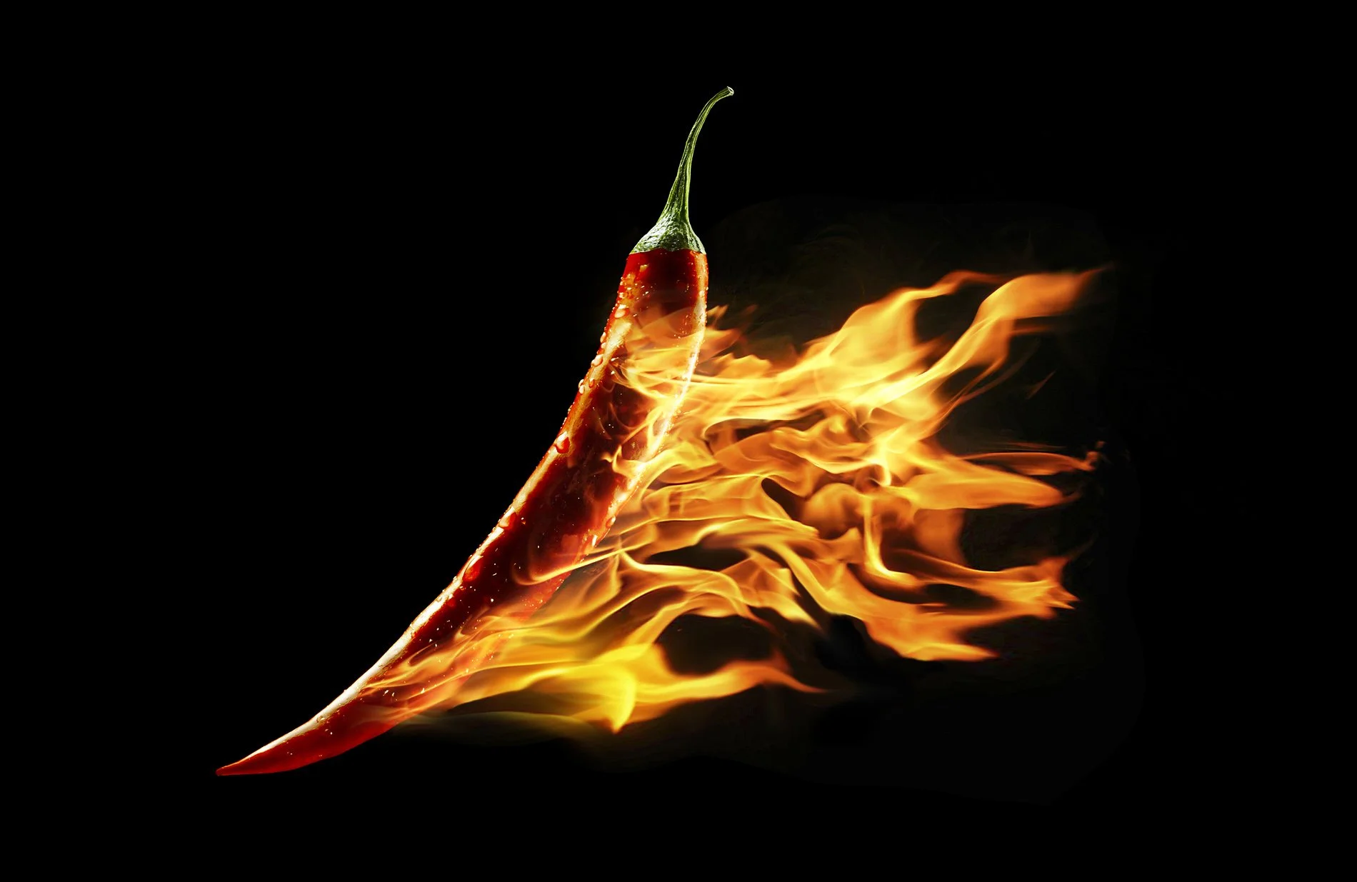 photographer_london_still_life_food_chili_pepper_on_fire_spicy_flames_2.jpg