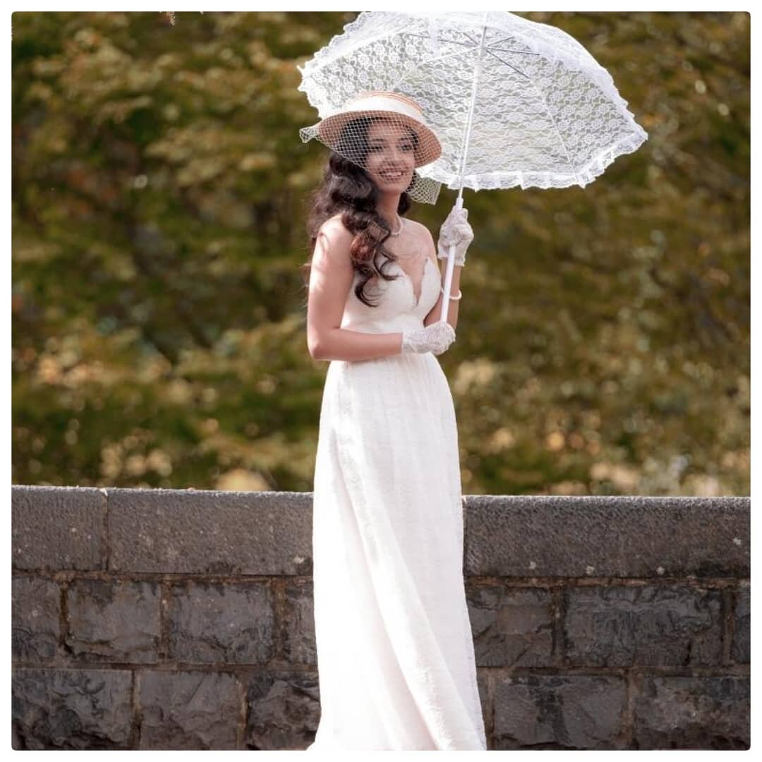 La magnifique Esra qui nous a fait confiance !

Merciii 😇😍

#bridetobe #weddingdress #lookretro #ombrelle #mariee #mariage2021 #mariageretro