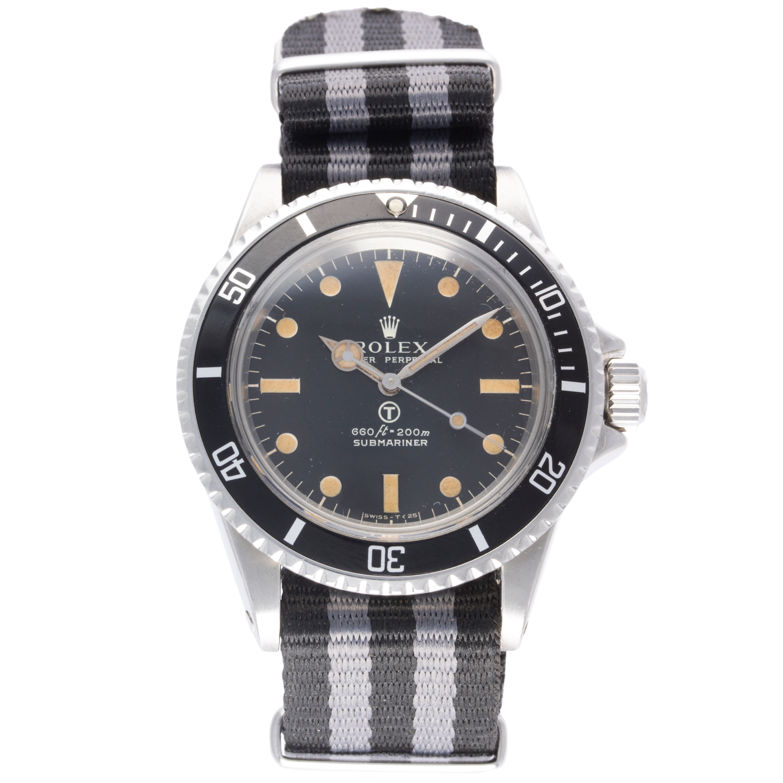 Lot 298 - Rolex Submariner Ref. 5513, Issued to the British Military in 1971