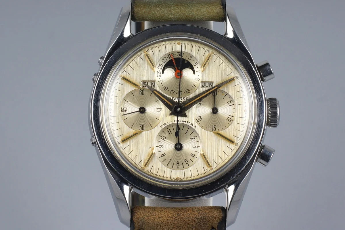 Universal Geneve Tri-Compax Ref. 222100/1. Photo courtesy of Rolex Forums.