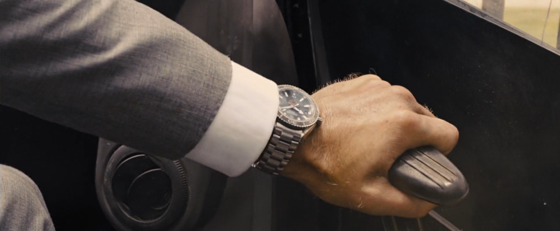 23. Skyfall.mp4 - VLC media player 2017-09-06 11.49.06.png