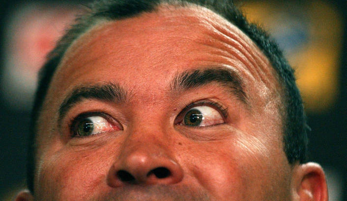 Eddie Jones shocked the rugby world when he decided to leave Cape Town for London before the Stormers had kicked or passed a ball. Though the exact figures have yet to be disclosed, it is a fair assumption that the amount of money offered to the Australian helped him make his decision. Image supplied by the Daily Maverick / Mick Tsikas.