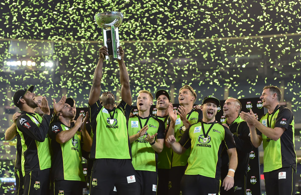 Paddy Upton (second from right) celebrates with his Sydney Thunder team after winning the 2015/16 Big Bash League.
