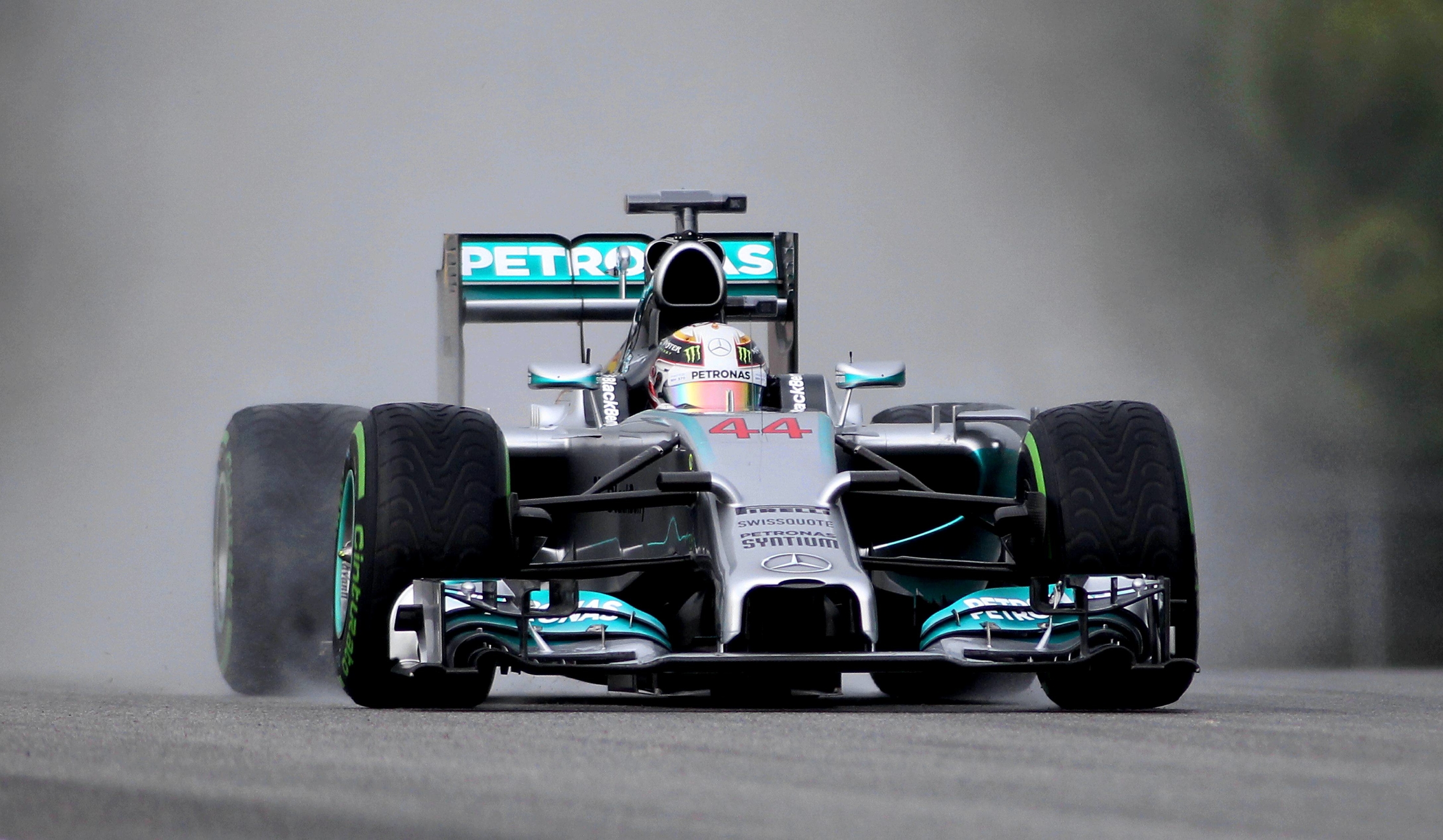Cognisess's early work has primarily been with young motor racing drivers. Here, Lewis Hamilton of the Mercedes F1 team is in action.