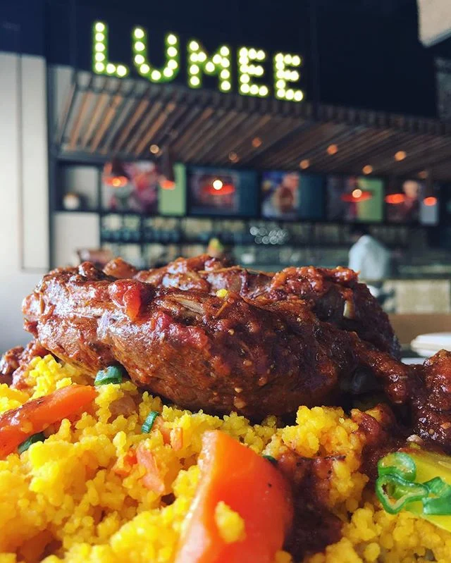 Here are today’s #Lumee #DailySpecials at #AlAaliComplex
Warm Dishes: Roast Chicken Breast in Spiced Gravy, Veal Osso Bucco Tajine w/ Saffron Couscous, Bahraini Prawn Biryani
Salads: Grilled Spicy Sojouk Salad
Ice Cream: Rose with White Chocolate Chips
Cakes: Rahash & Pistachio Cake, Banana Choco Chip Cake with Peanut Butter Frosting
Sharbat: Red Grape Lemonade
الأطباق الساخنة: صدر الدجاج المحمر في مرقة البهارات ، لحم العجل اوسو بوكو و كسكس بالزعفران ، برياني ربيان بحريني
سلطات: سلطة السجق الحار المشوي
أيسكريم: الورد مع رقائق الشكولاتة البيضاء
الكعك: كعكة الرهش مع الفتسق ، كعكة الموز و رقائق الشكولاتة مع كريمة الفول السوداني
شربت: ليمونادة مع العنب الأحمر
#LumeeStreet #Bahrain #Manama #Saar
#البحرين #السيف #المنامة #لوميي
