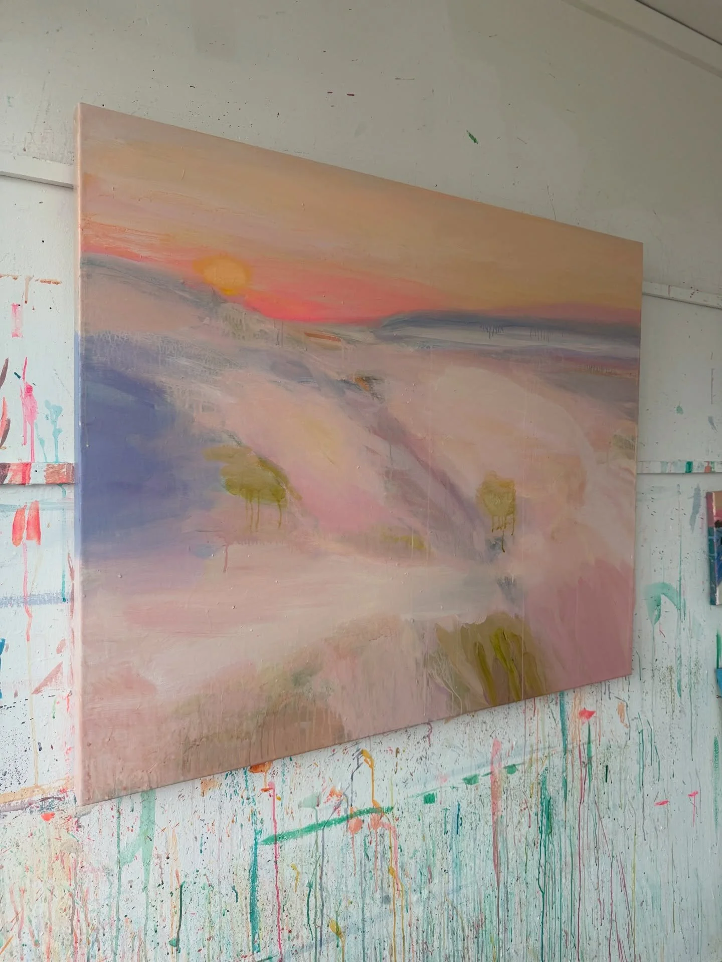 Some snippets from today in the studio 🌸 
I&rsquo;ve loved exploring these softer colours I find it&rsquo;s always good to challenge myself, and these snowy landscapes have done just that for me . There are layers of colour involved but it&rsquo;s a