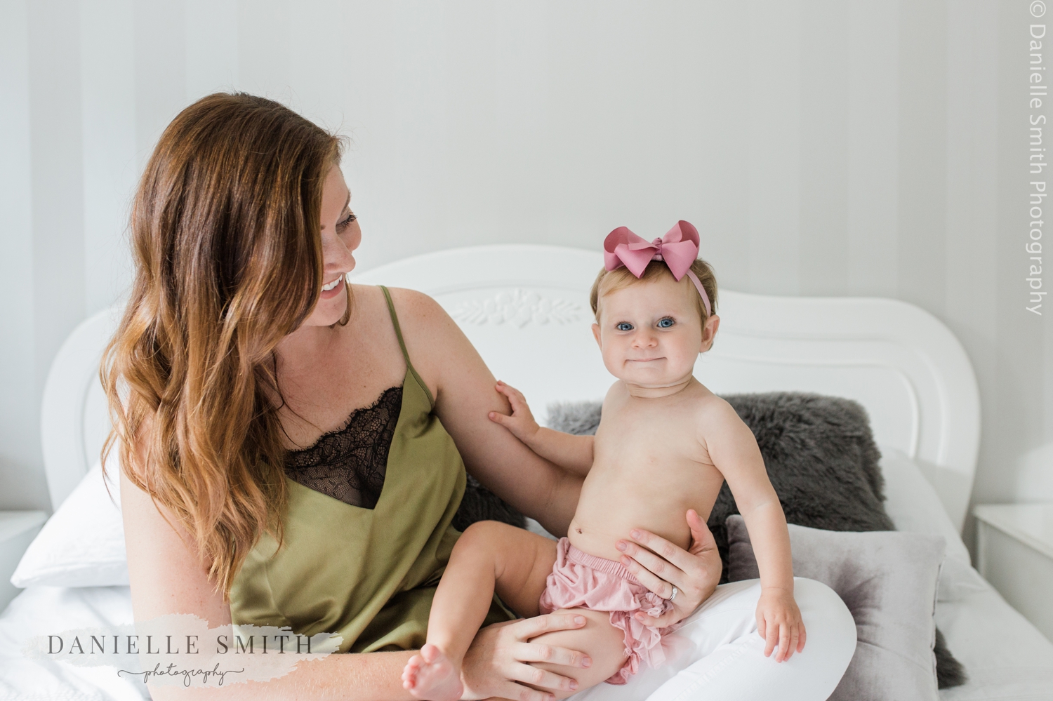 mum with her toddler daughter