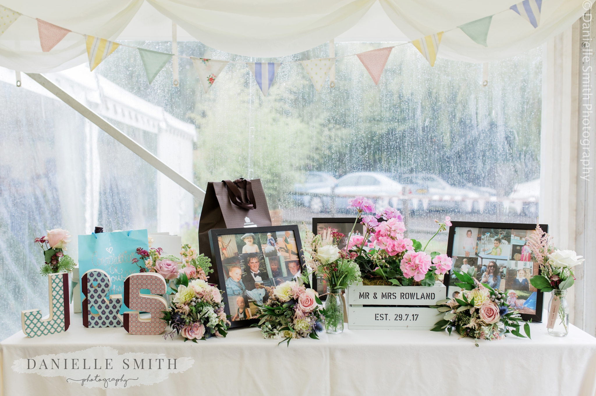 wedding gift table decor - relaxed marquee wedding
