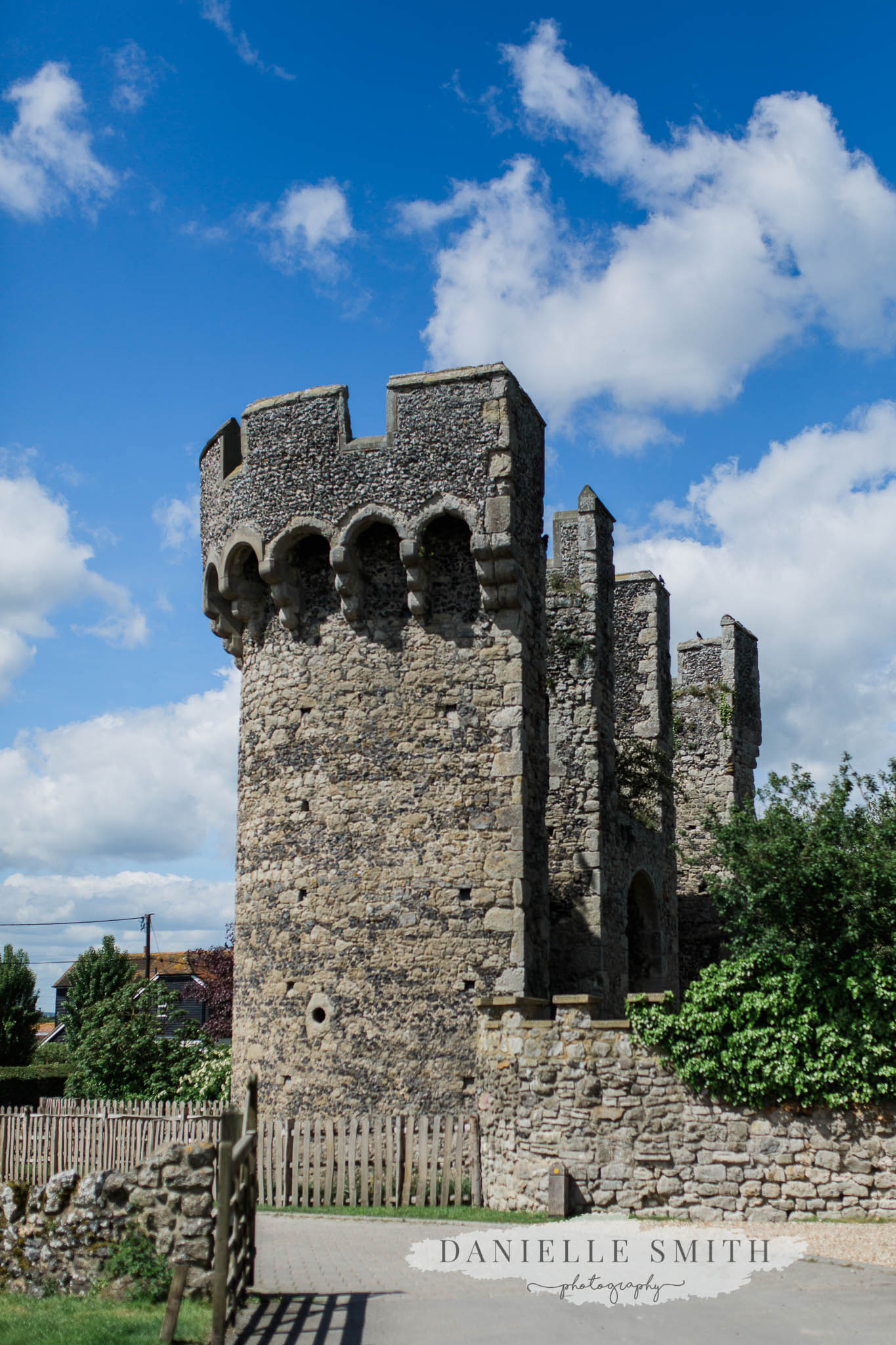 cooling castle - kent wedding photography